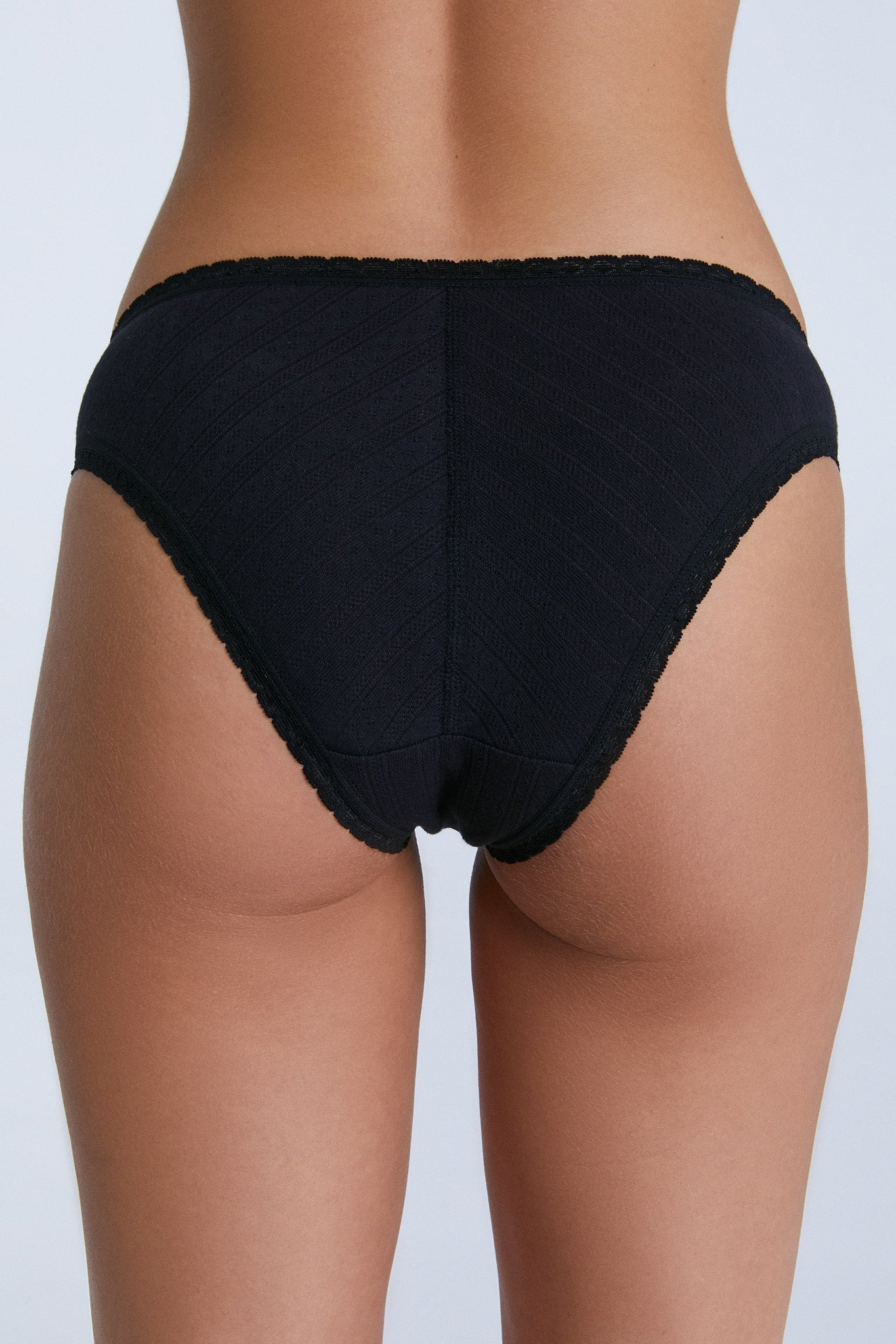 1163-021 | Jacquard Slip mit Spitze - Schwarz