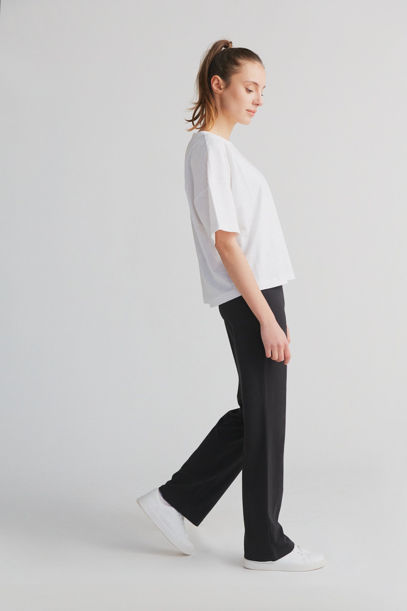 1220-022 | Damen Flammé lockeres T-Shirt - Naturweiss