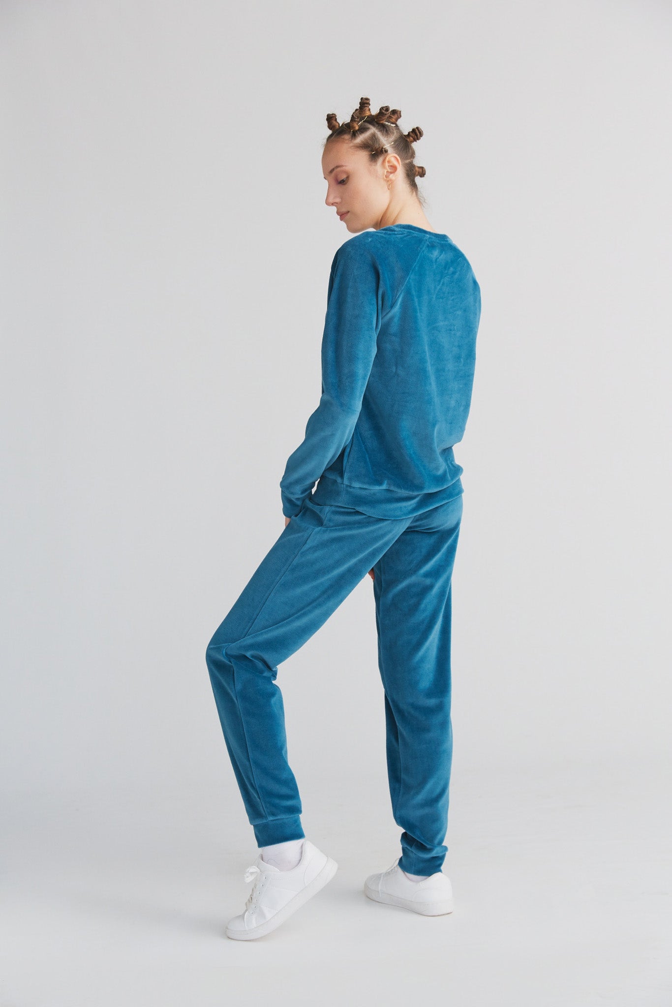 1277-044 | Damen Nickysweatshirt - Donaublau