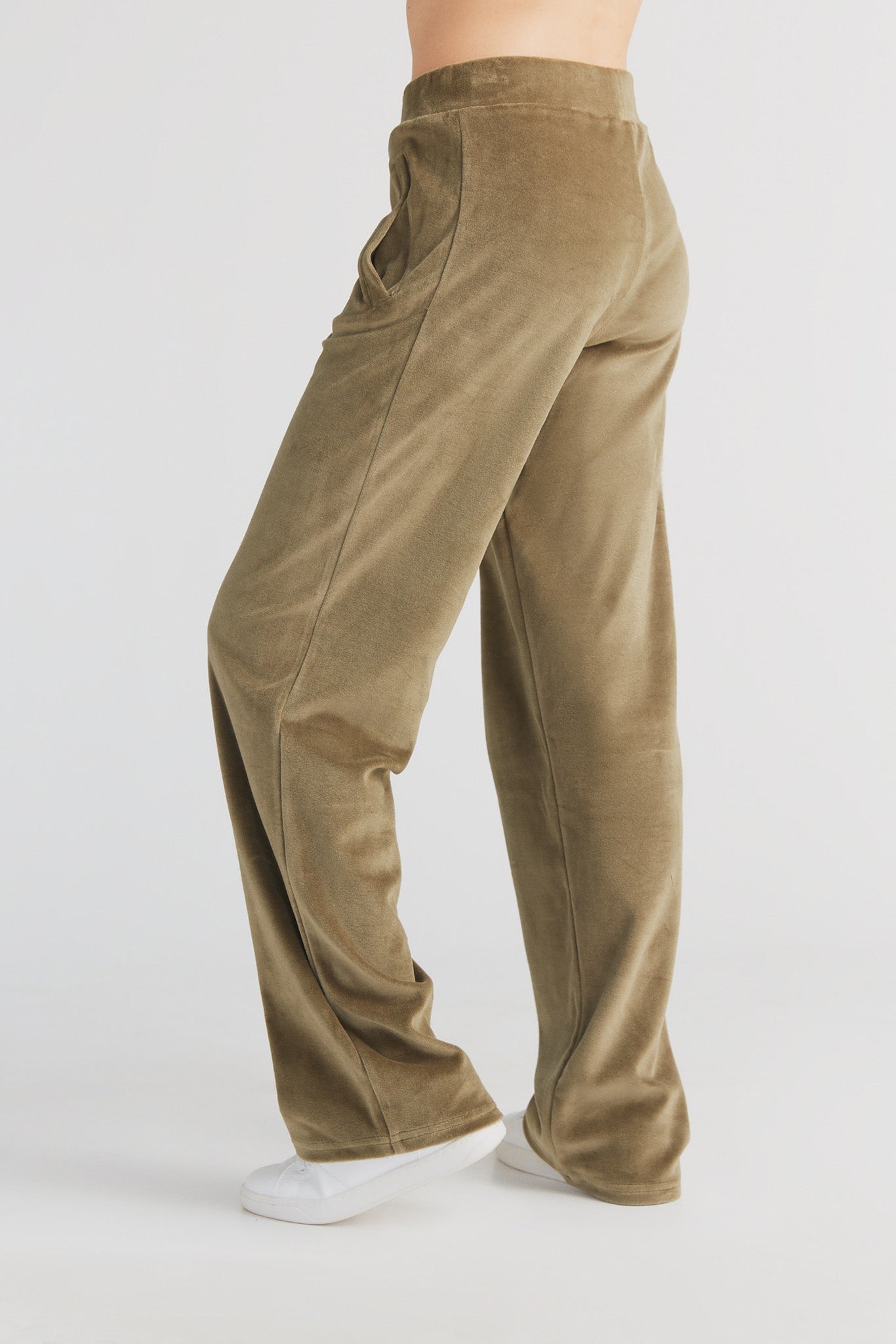 1464-041 | Damen Nickyhose gerades Bein - Oliv