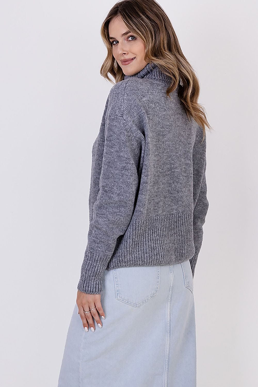 Turtleneck model 187209 MKM