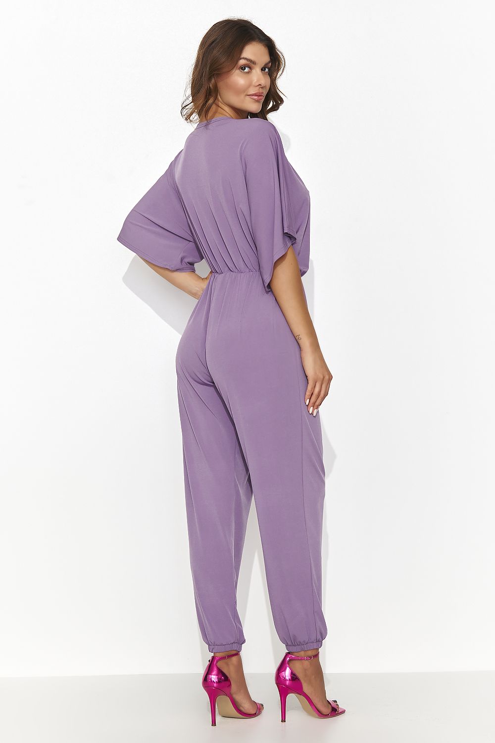 Suit model 192053 Numinou