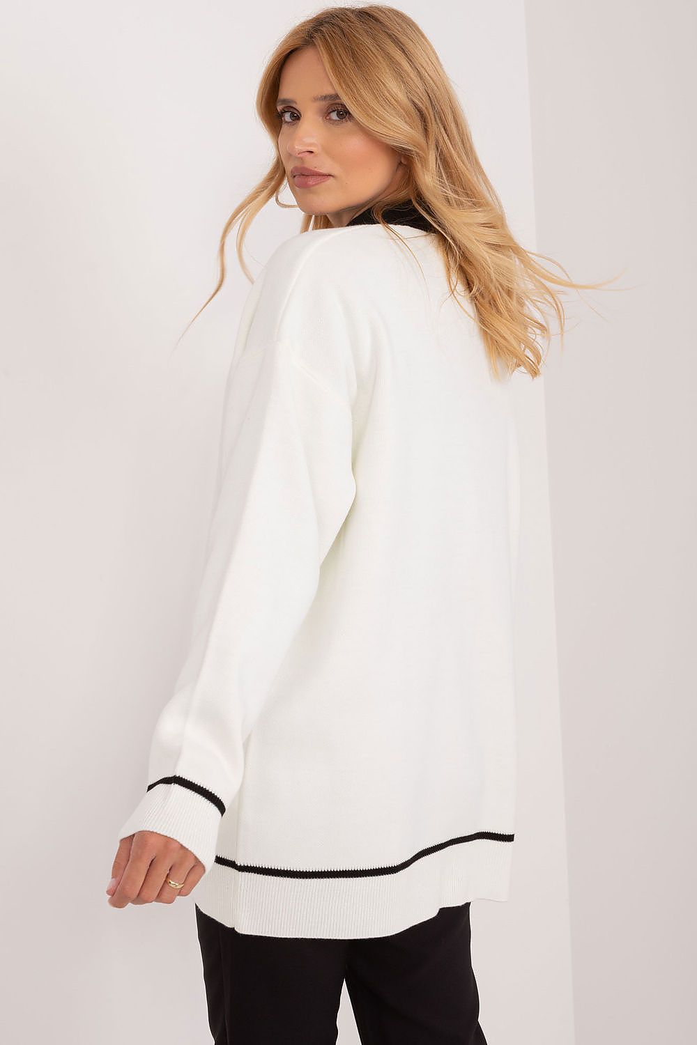 Cardigan model 192695 Badu