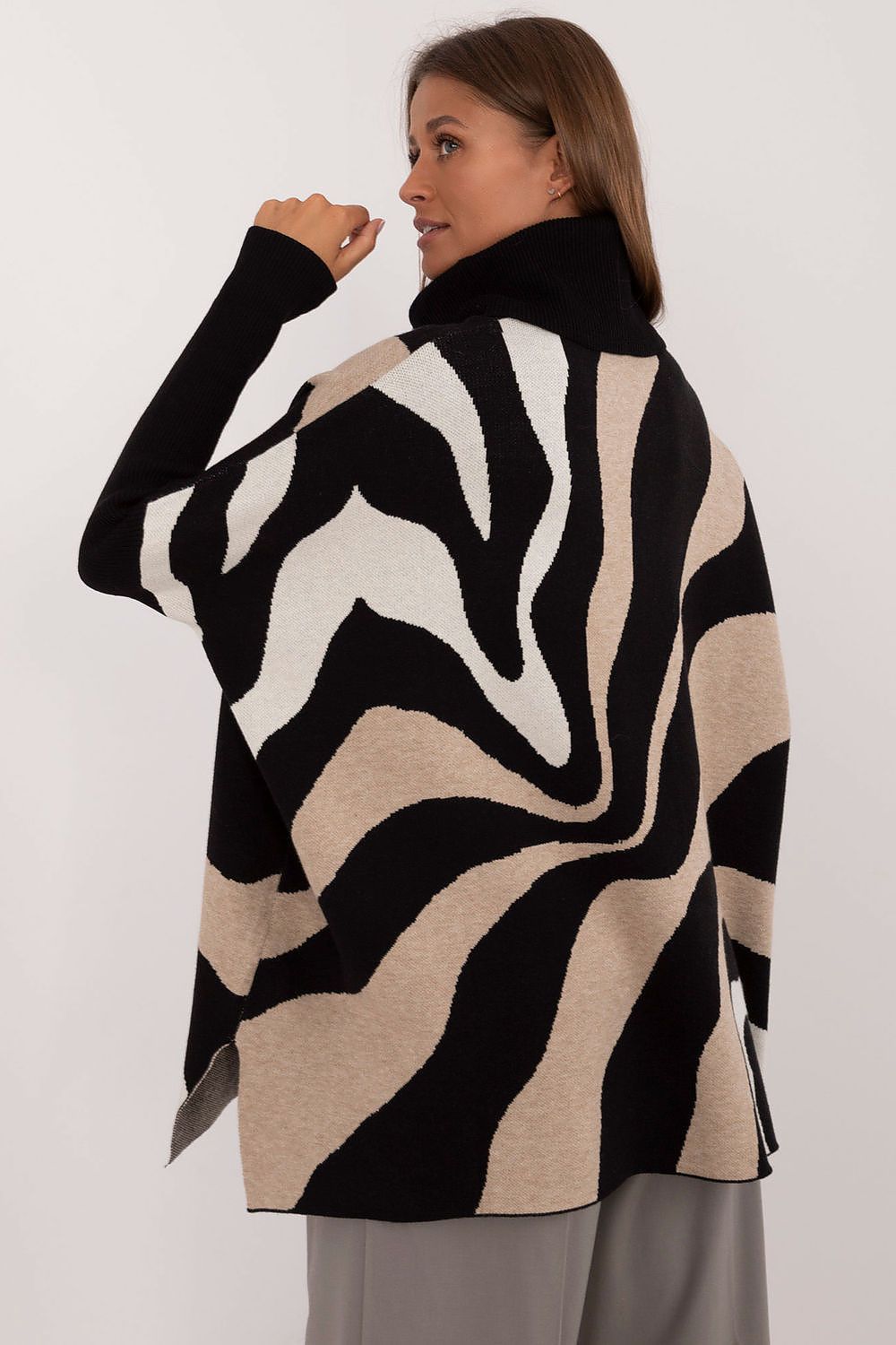 Turtleneck model 200413 Factory Price