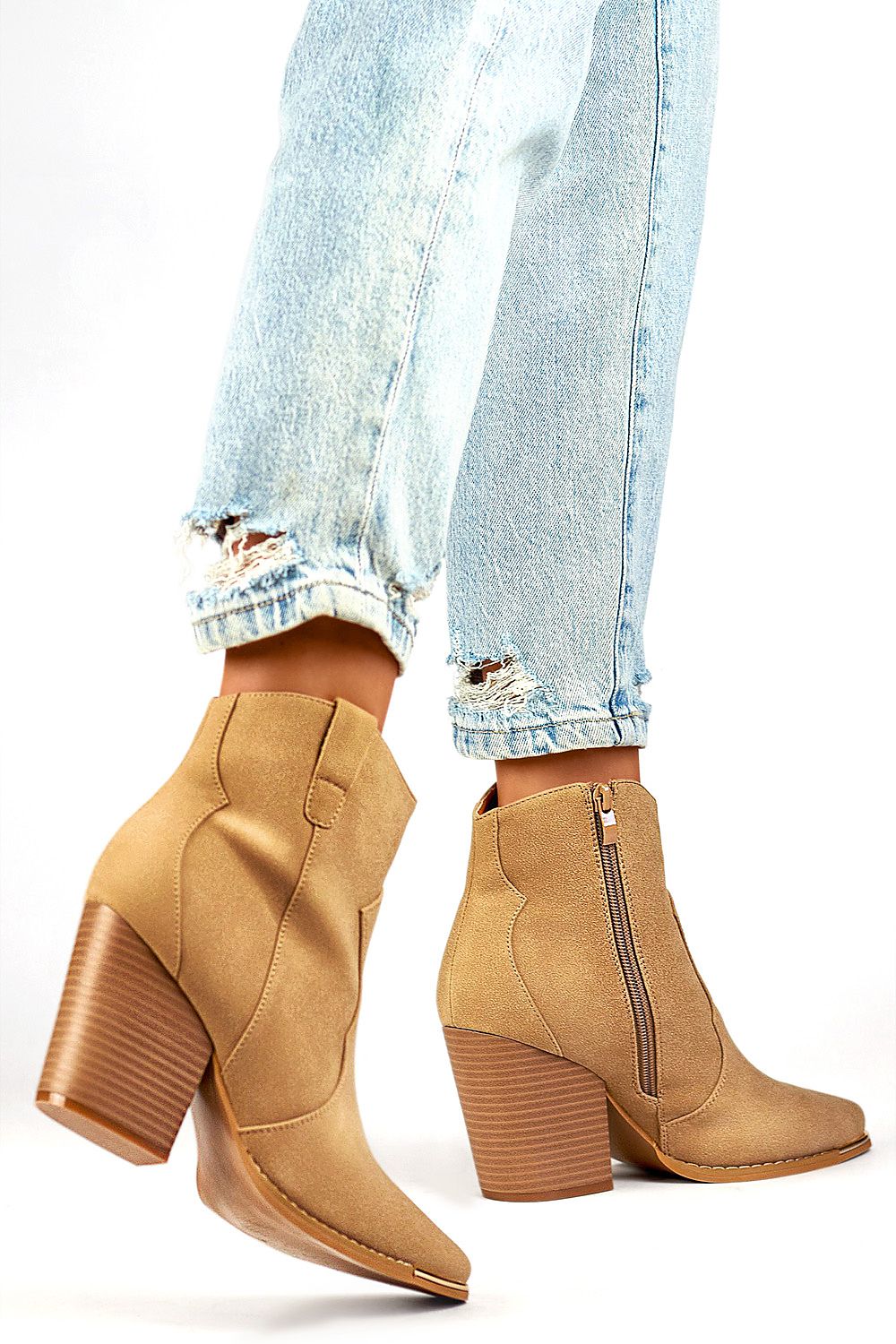 Heel boots model 200877 PRIMO