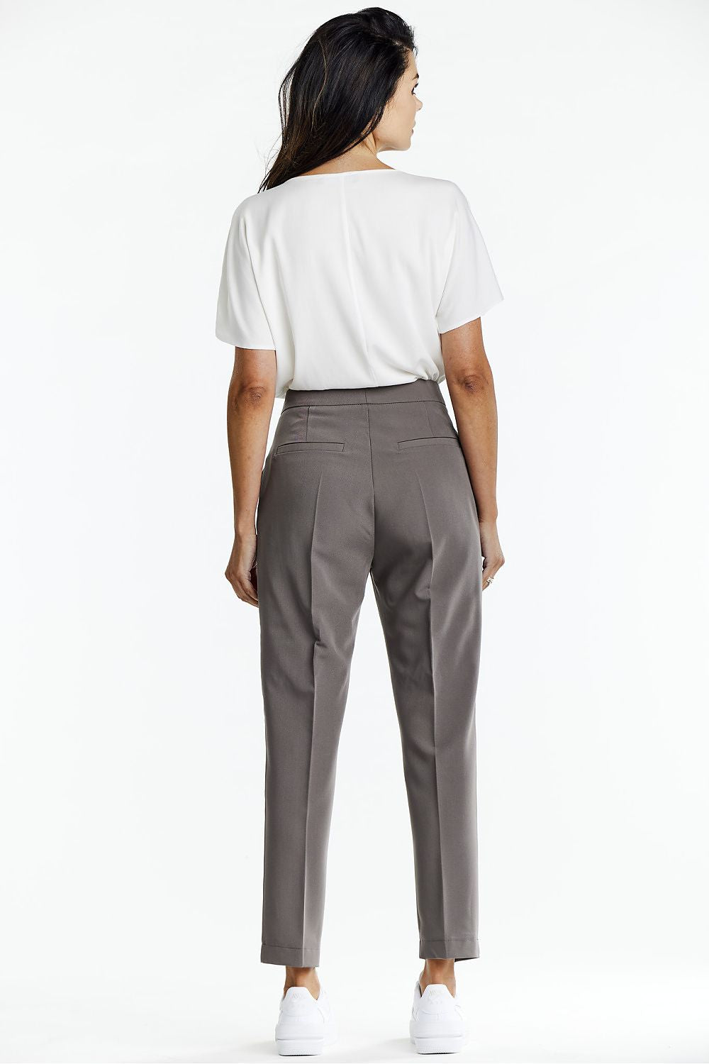 Women trousers model 201251 awama