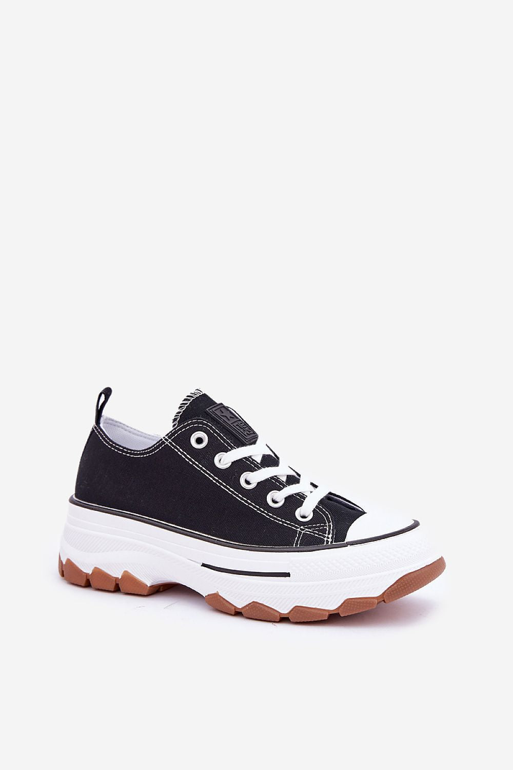 Sneakers model 206796 Step in style