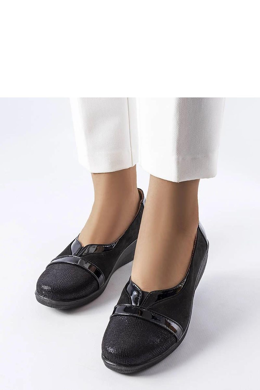 Half shoes model 207067 Solea