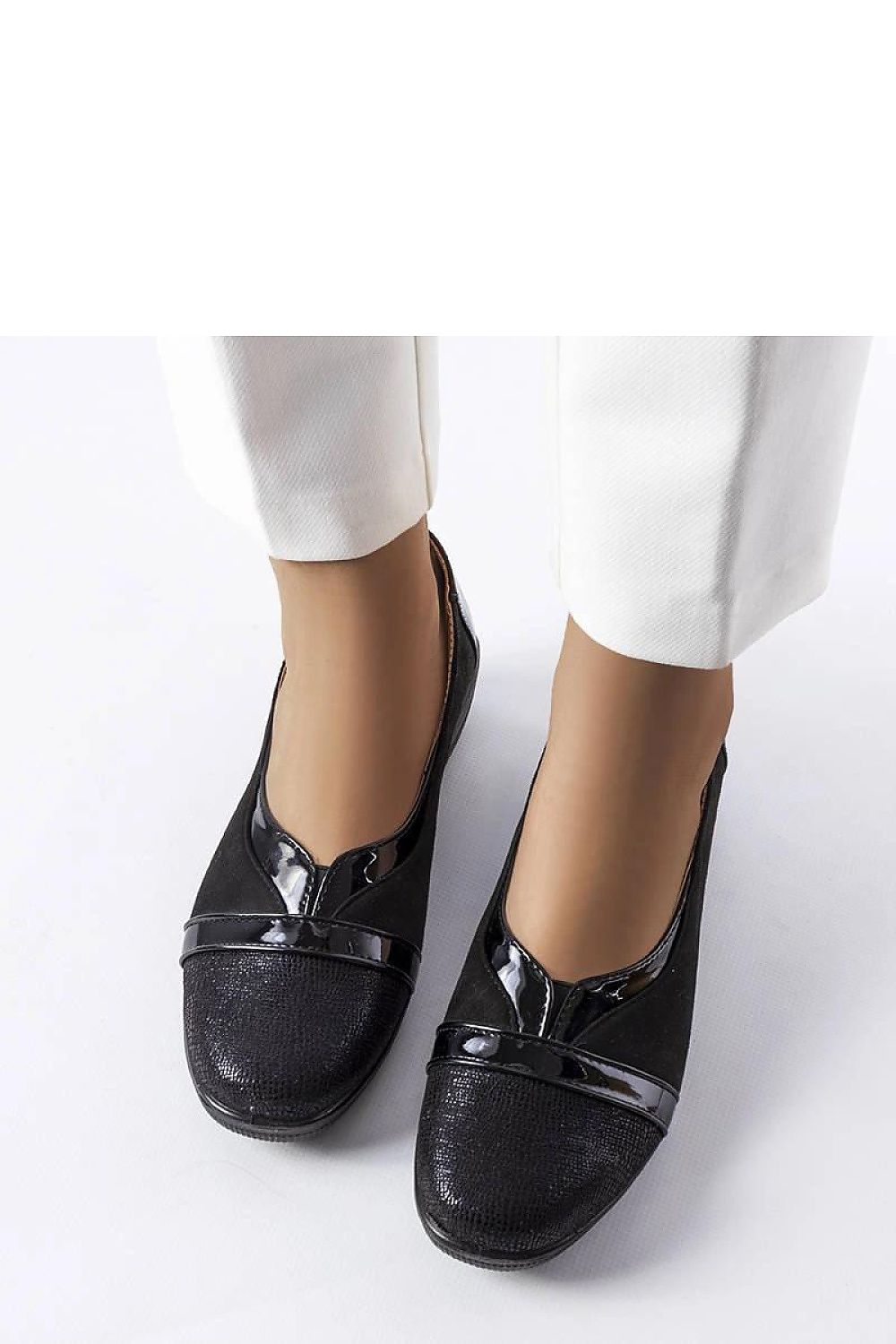 Half shoes model 207067 Solea