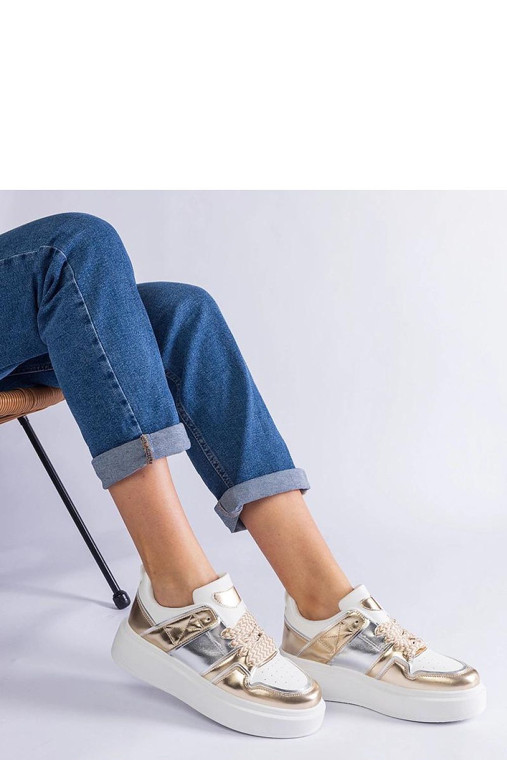 Sneakers model 207116 Solea