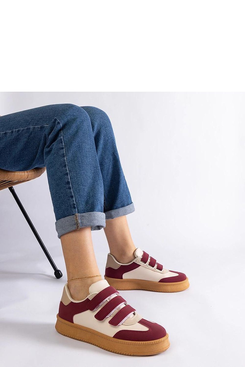 Sneakers model 207188 Solea