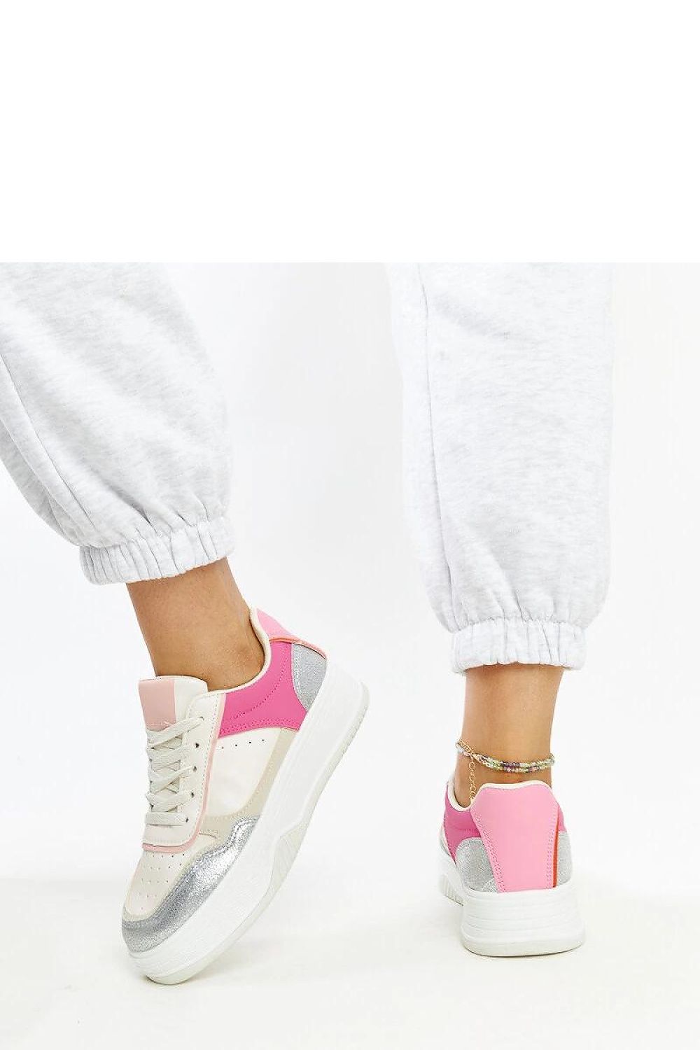 Sneakers model 207410 Solea