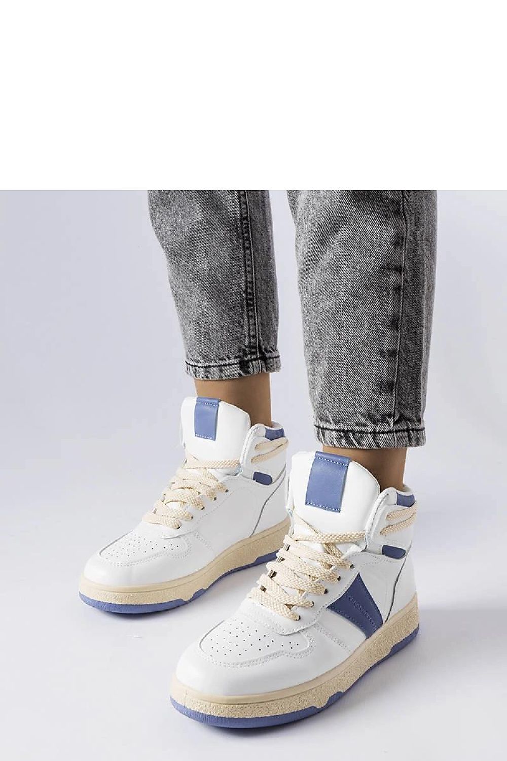 Sneakers model 208009 Solea
