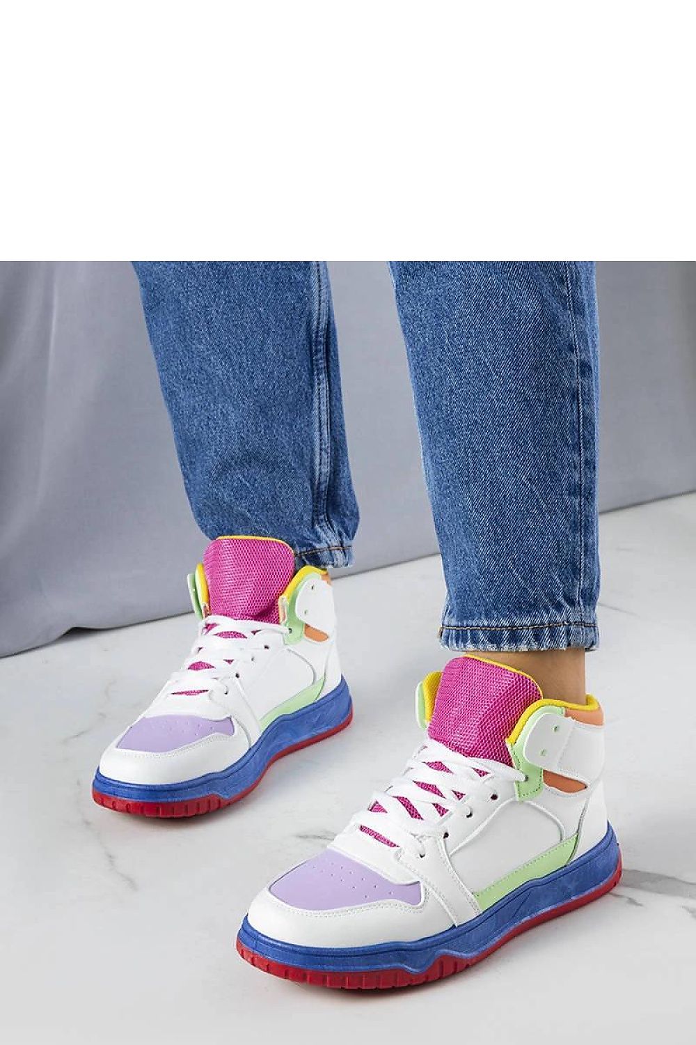 Sneakers model 208017 Solea