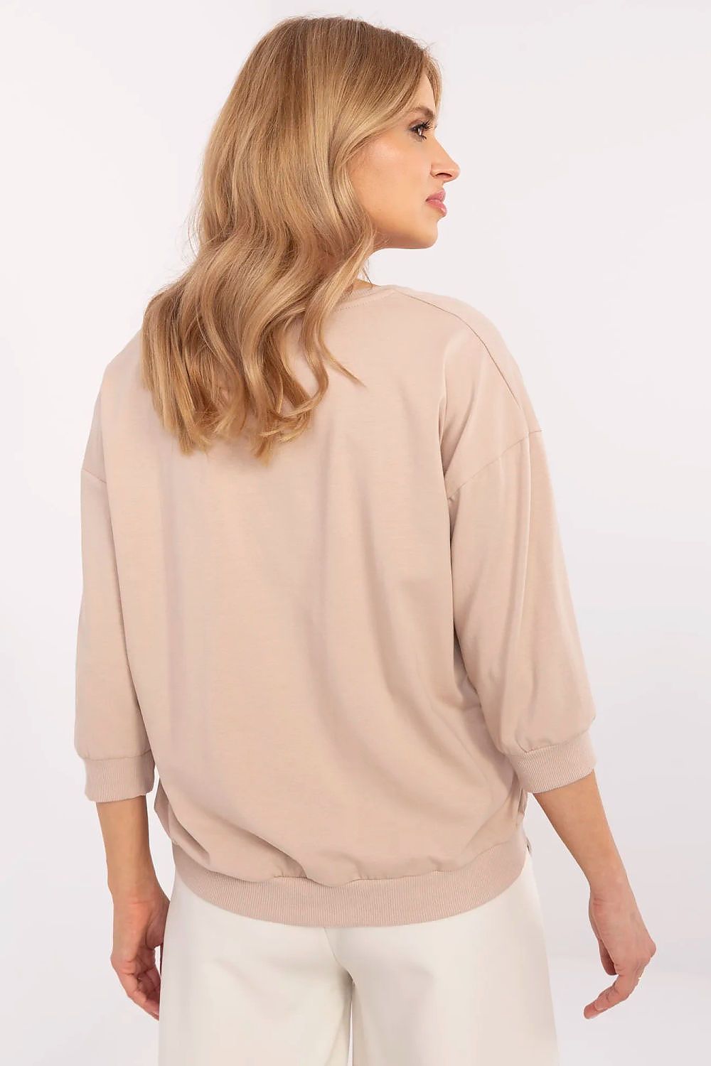 Blouse model 210647 Relevance