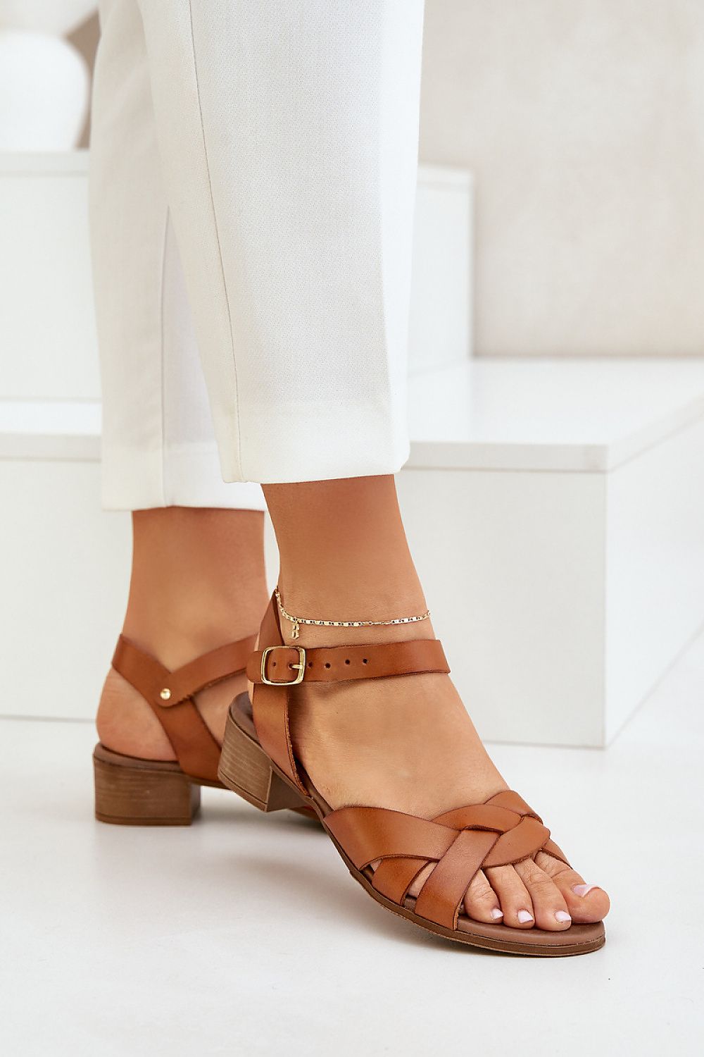 Heel sandals model 210707 Step in style