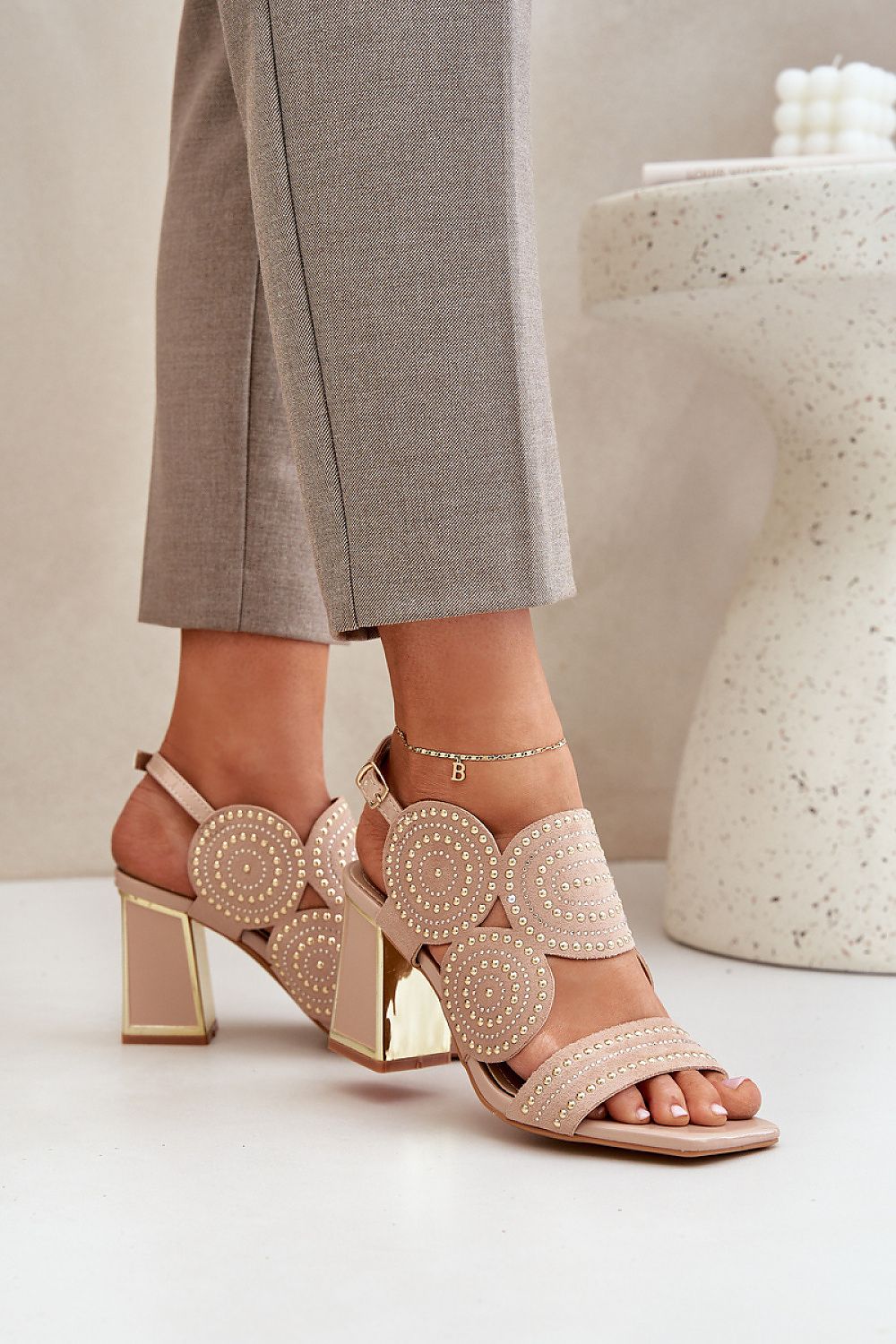 Heel sandals model 210709 Step in style