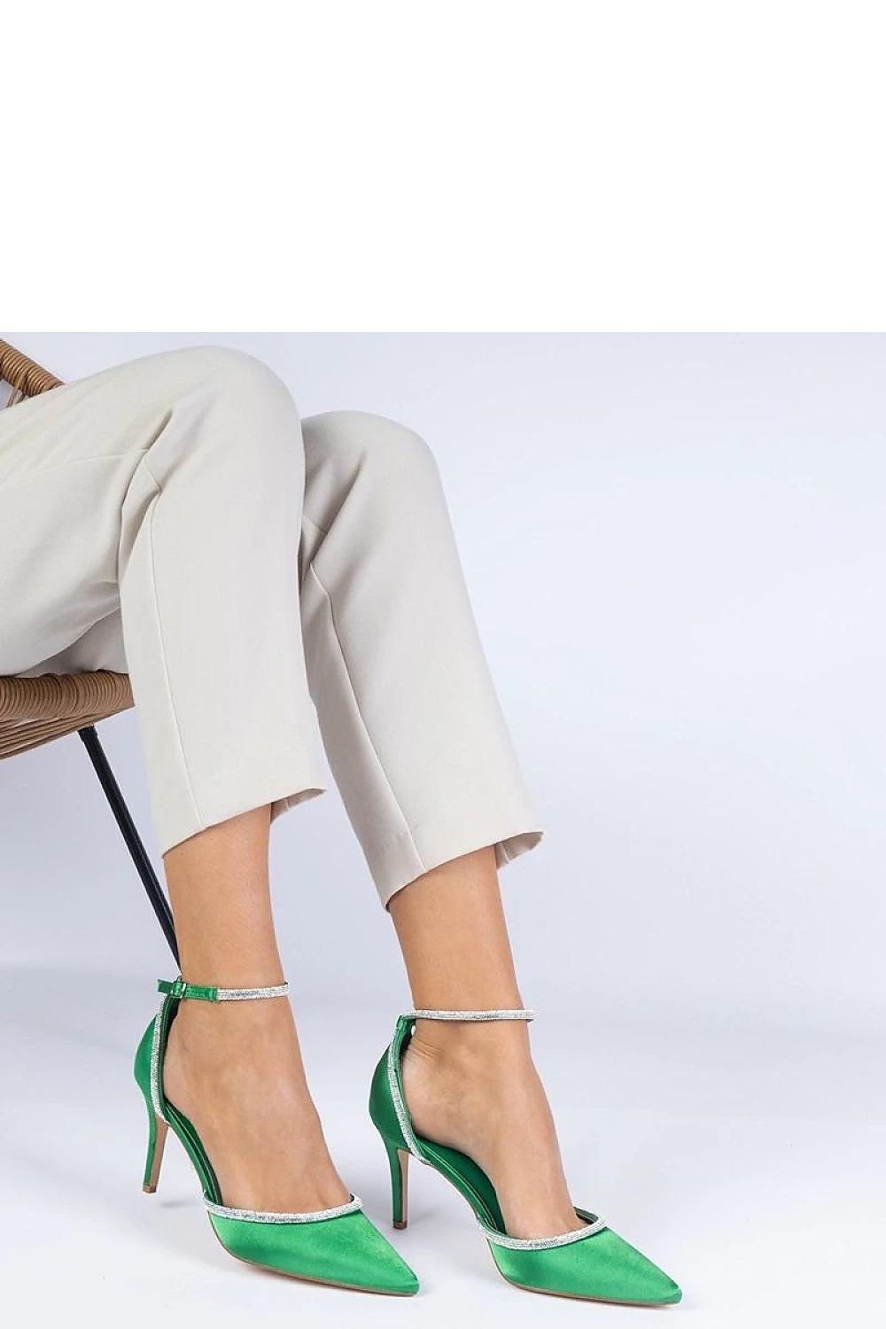 High heels model 210914 PRIMO