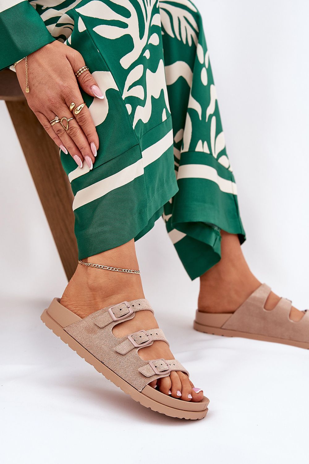 Flip-flops model 212148 Step in style