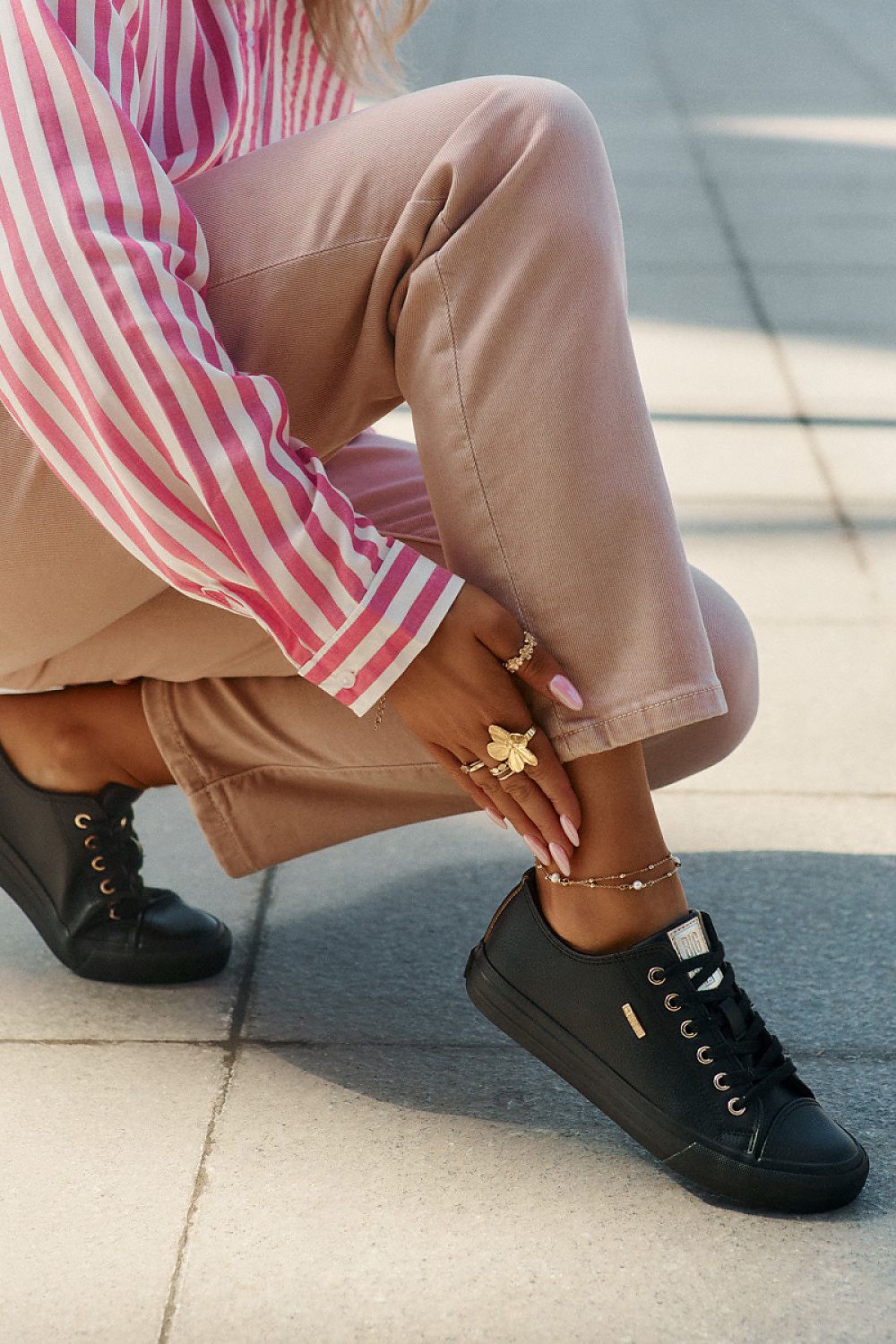 Sneakers model 212728 Step in style