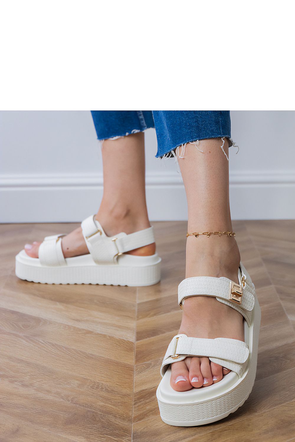 Sandals model 213706 PRIMO