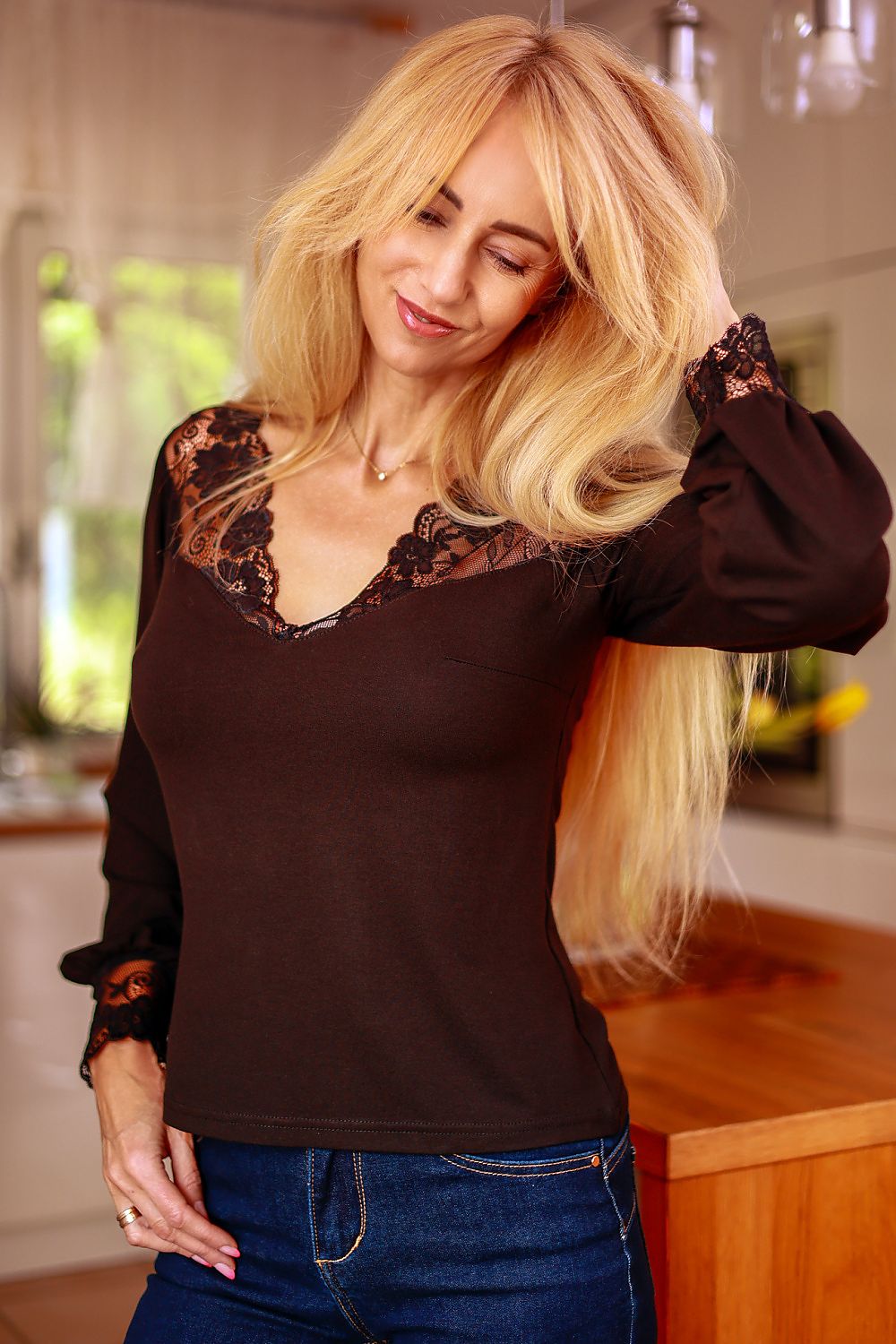 Blouse model 214183 Mirale