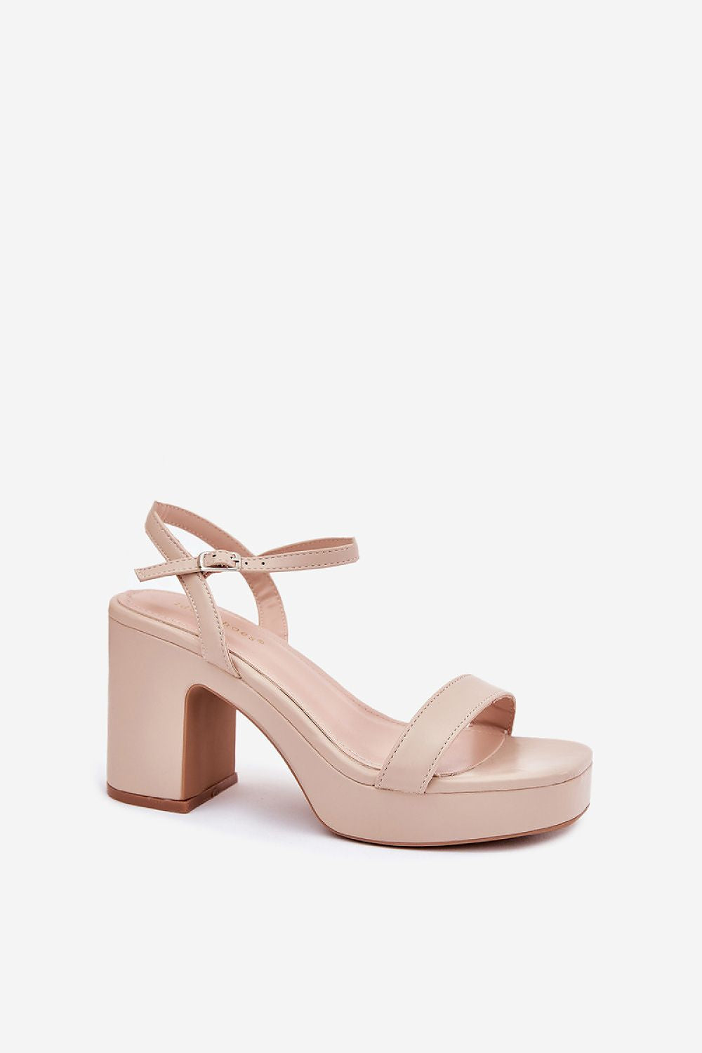 Heel sandals model 214338 Step in style