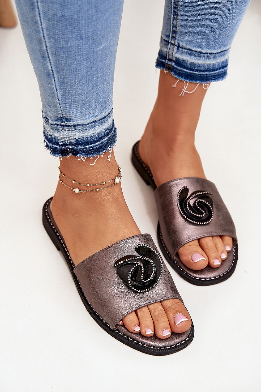 Flip-flops model 215979 Step in style