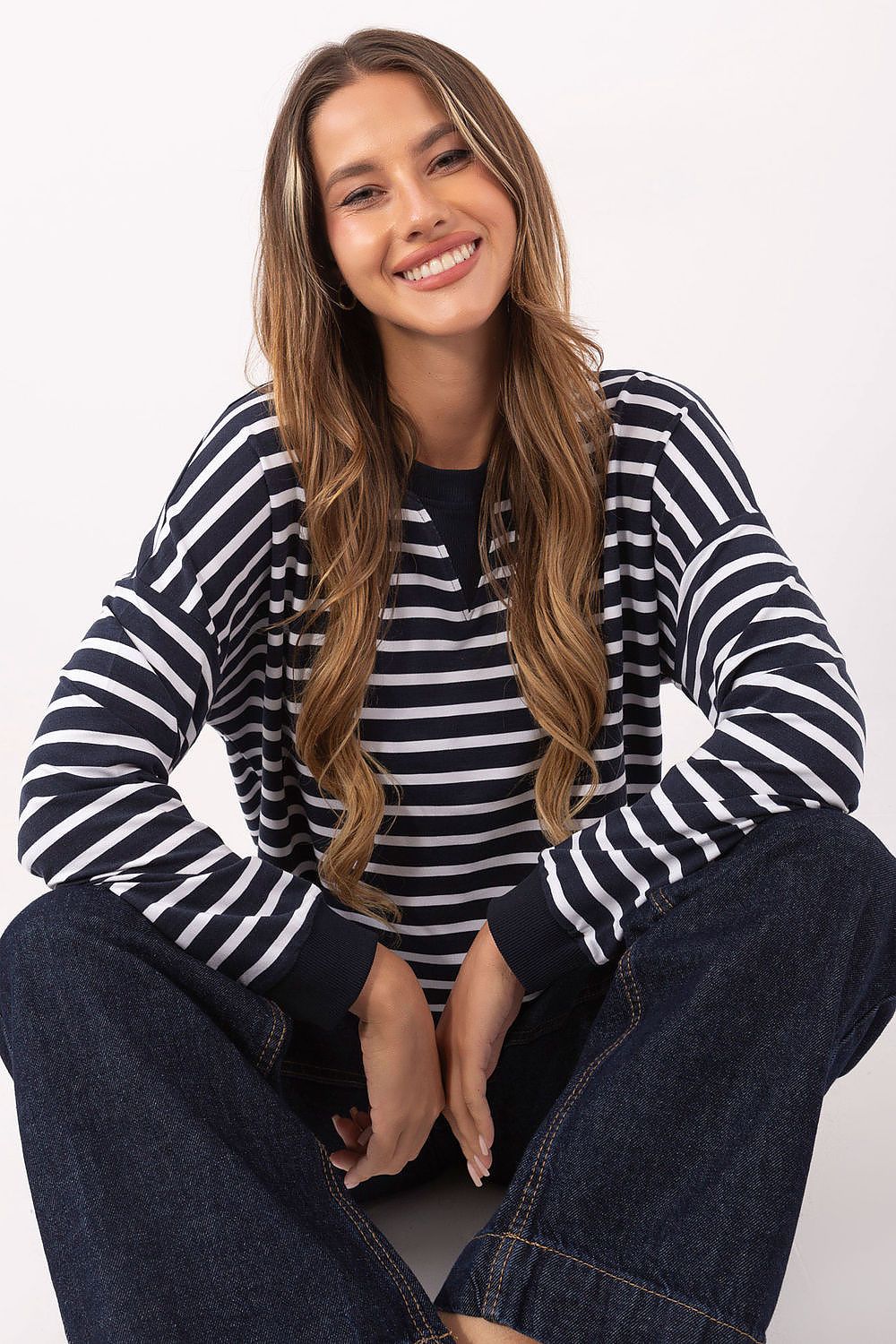 Blouse model 218831 Relevance