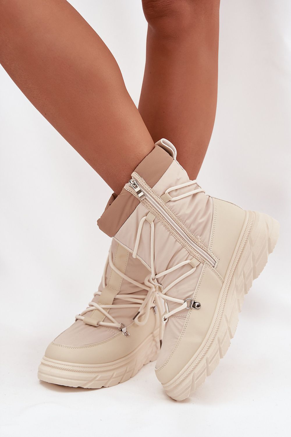 Snow boots model 220527 Step in style