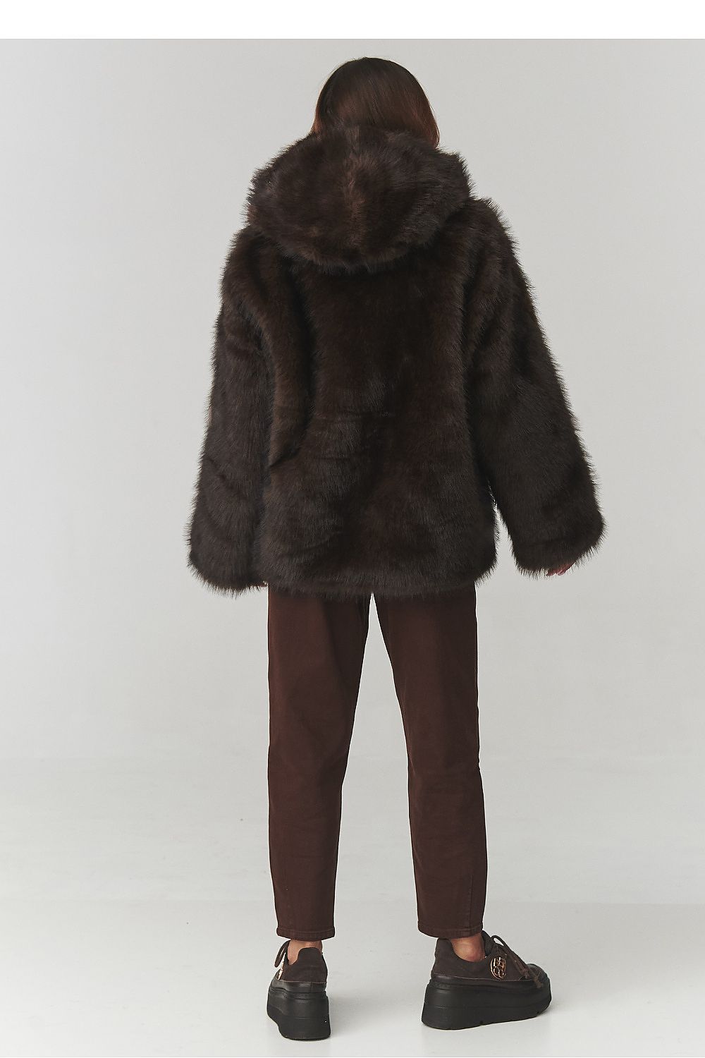 Jacket model 220799 Makadamia