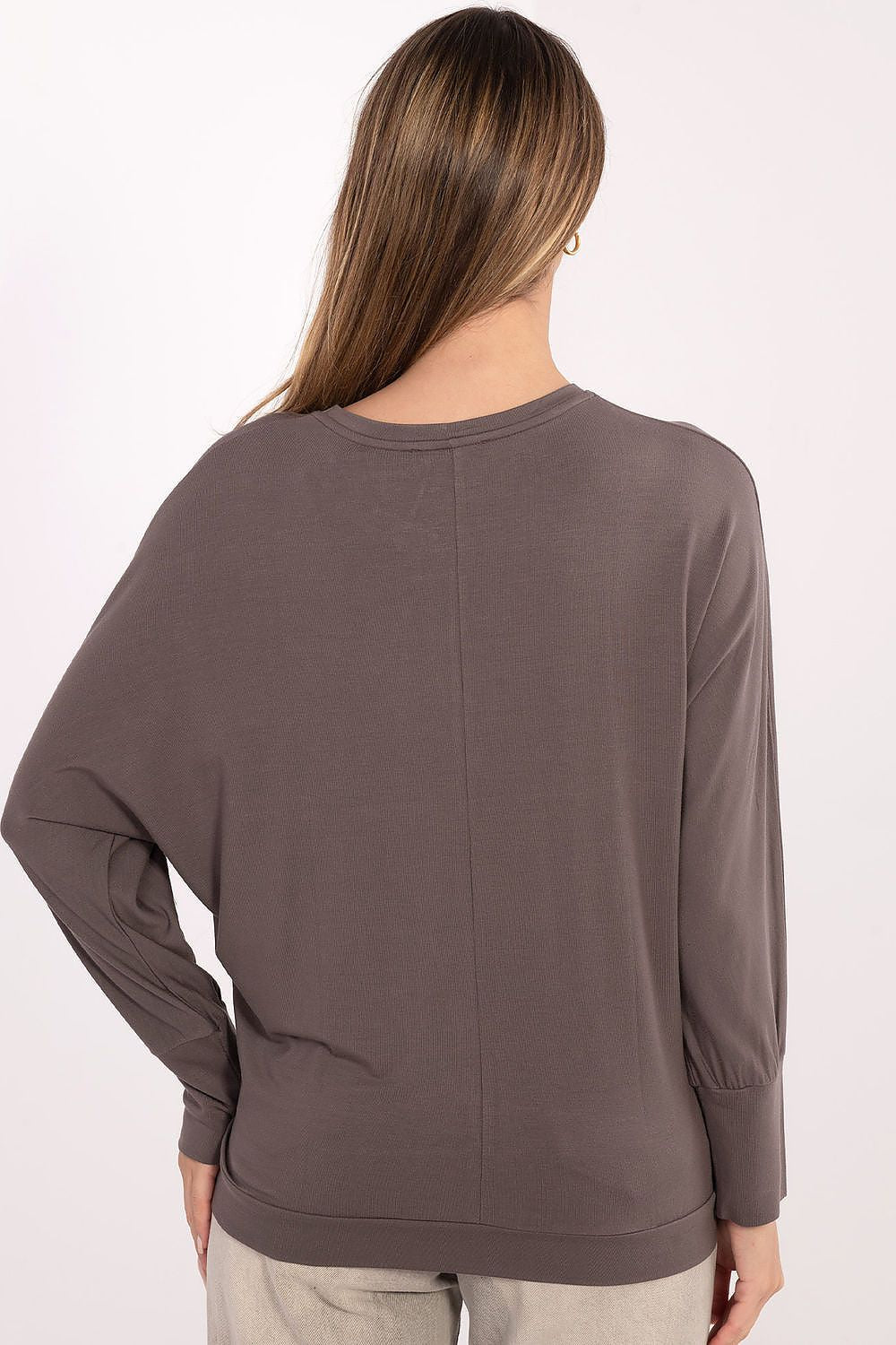 Blouse model 222422 Relevance