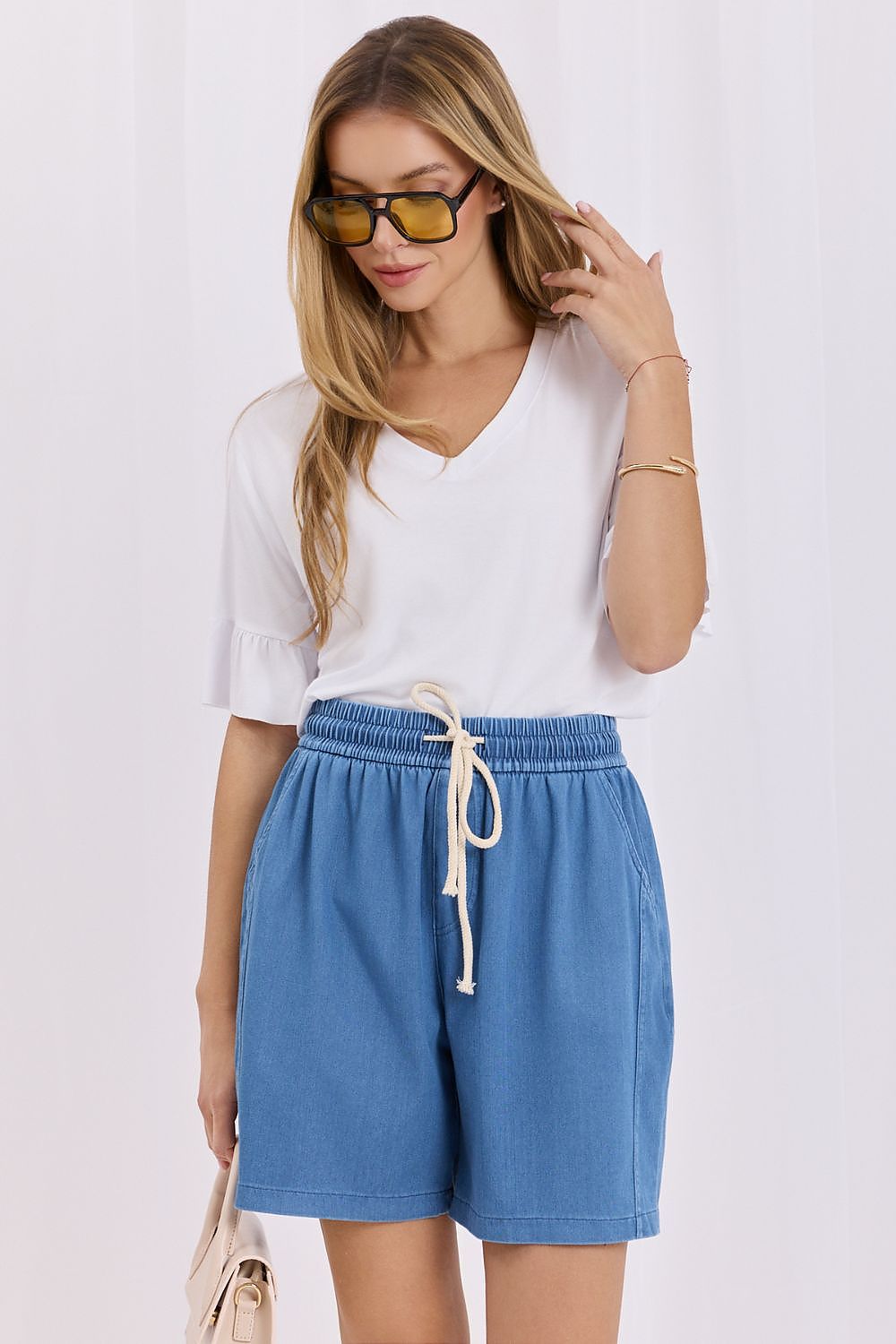 Blouse model 228064 Relevance