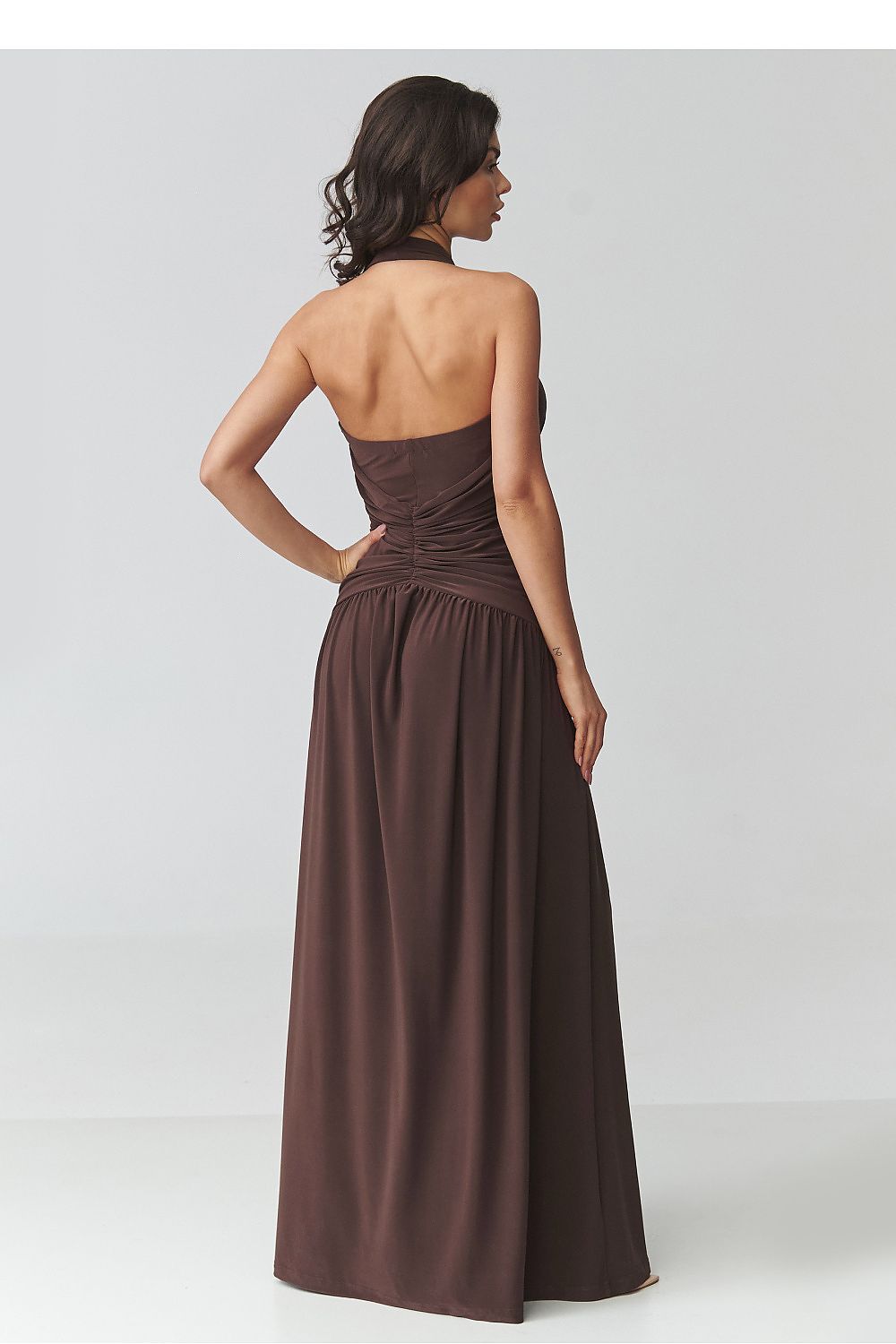 Long dress model 228322 Makadamia