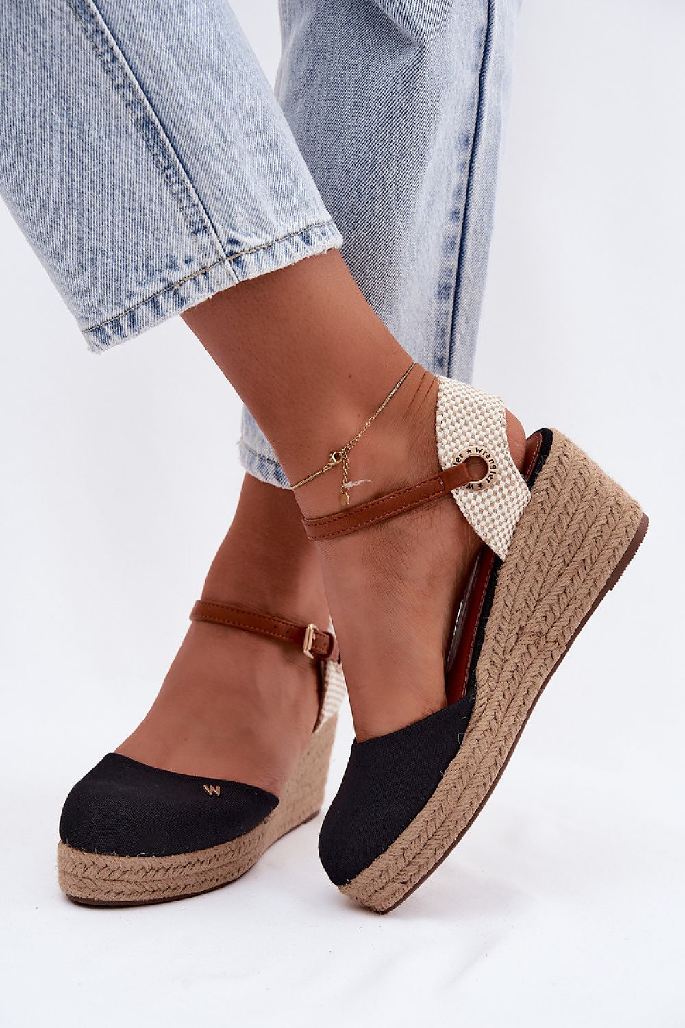 Buskin model 229271 Step in style
