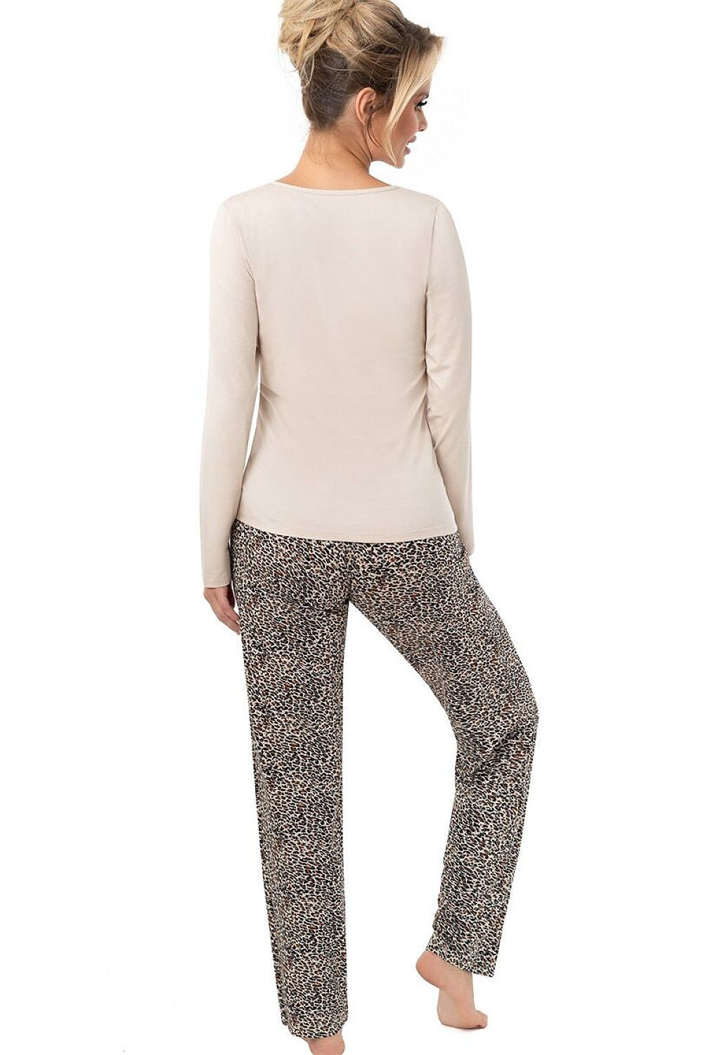 Pyjama model 230123 Donna