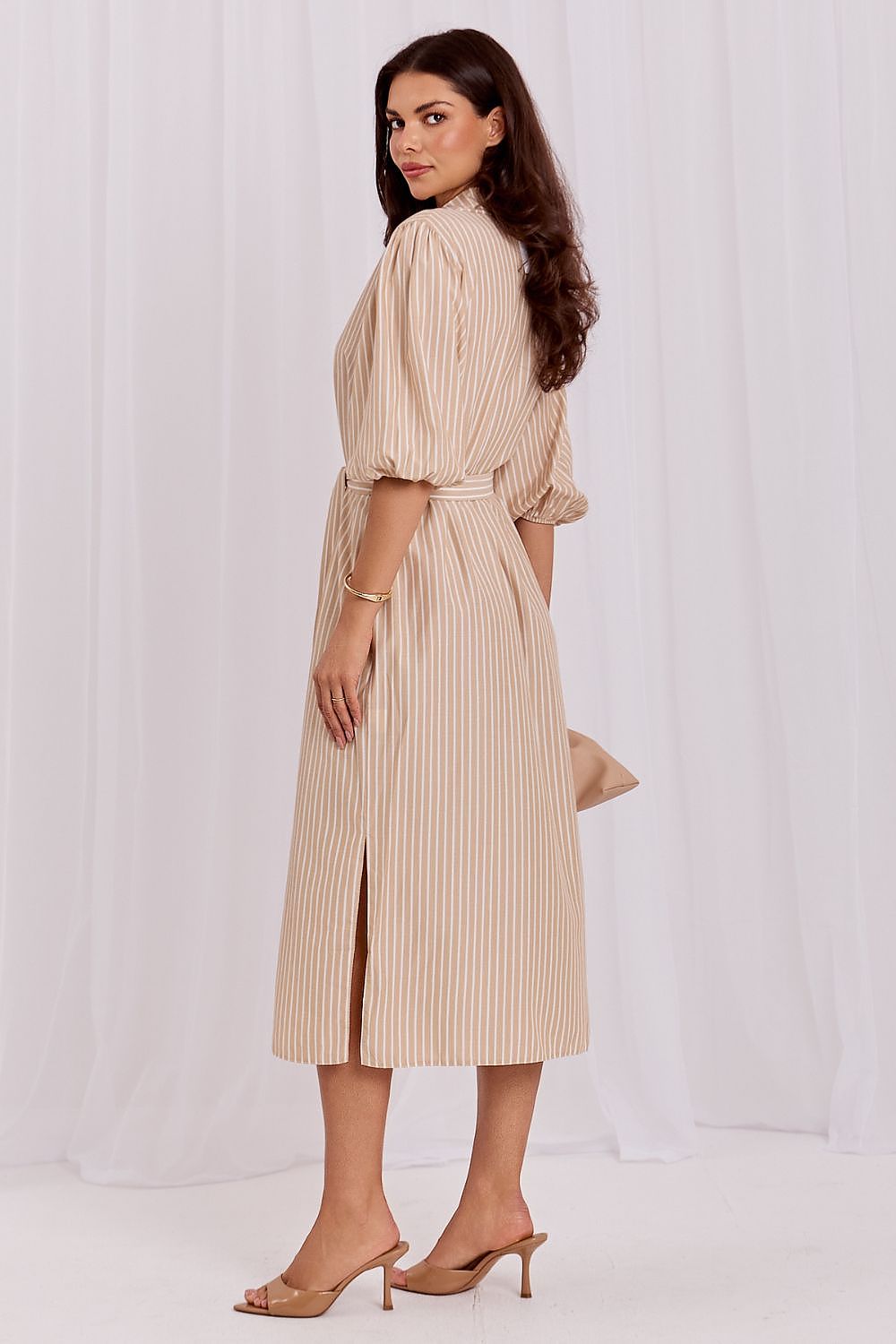 Daydress model 230413 Lakerta