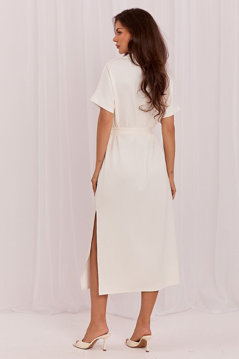 Daydress model 230423 Lakerta