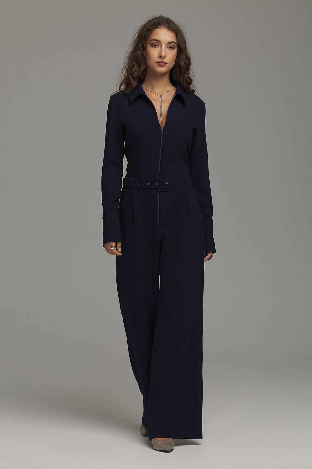 Suit model 231852 Nife