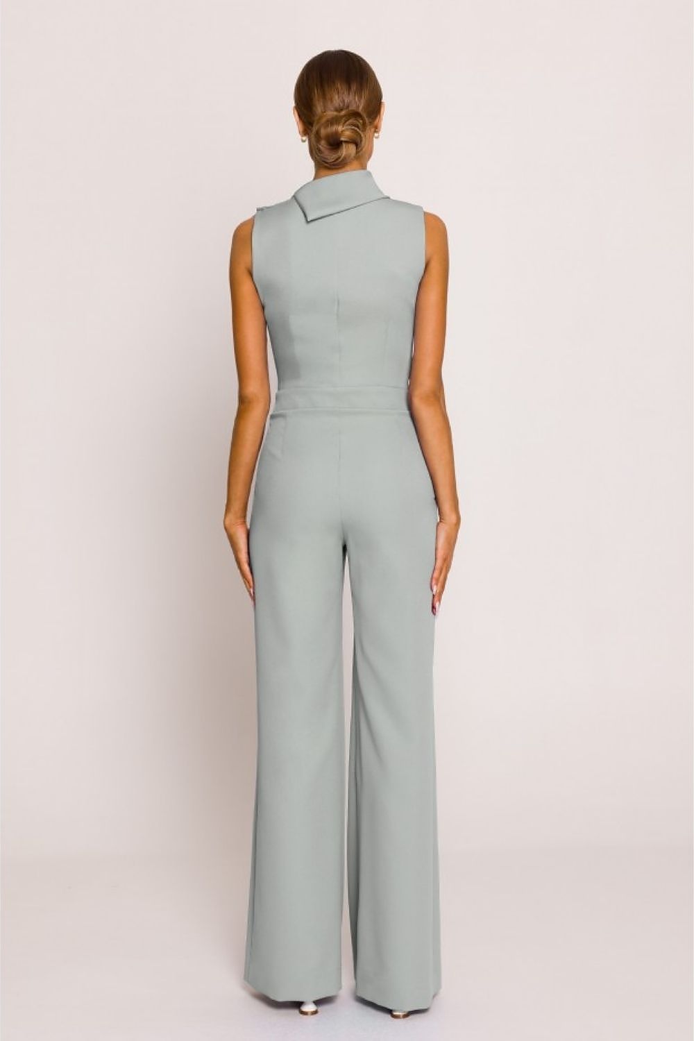 Suit model 231902 Moe