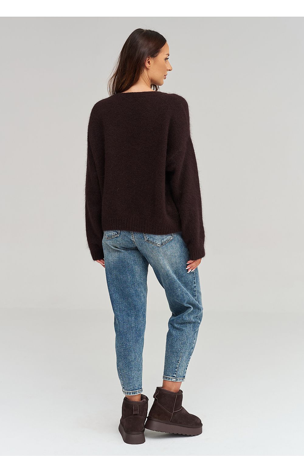 Jumper model 232010 Makadamia