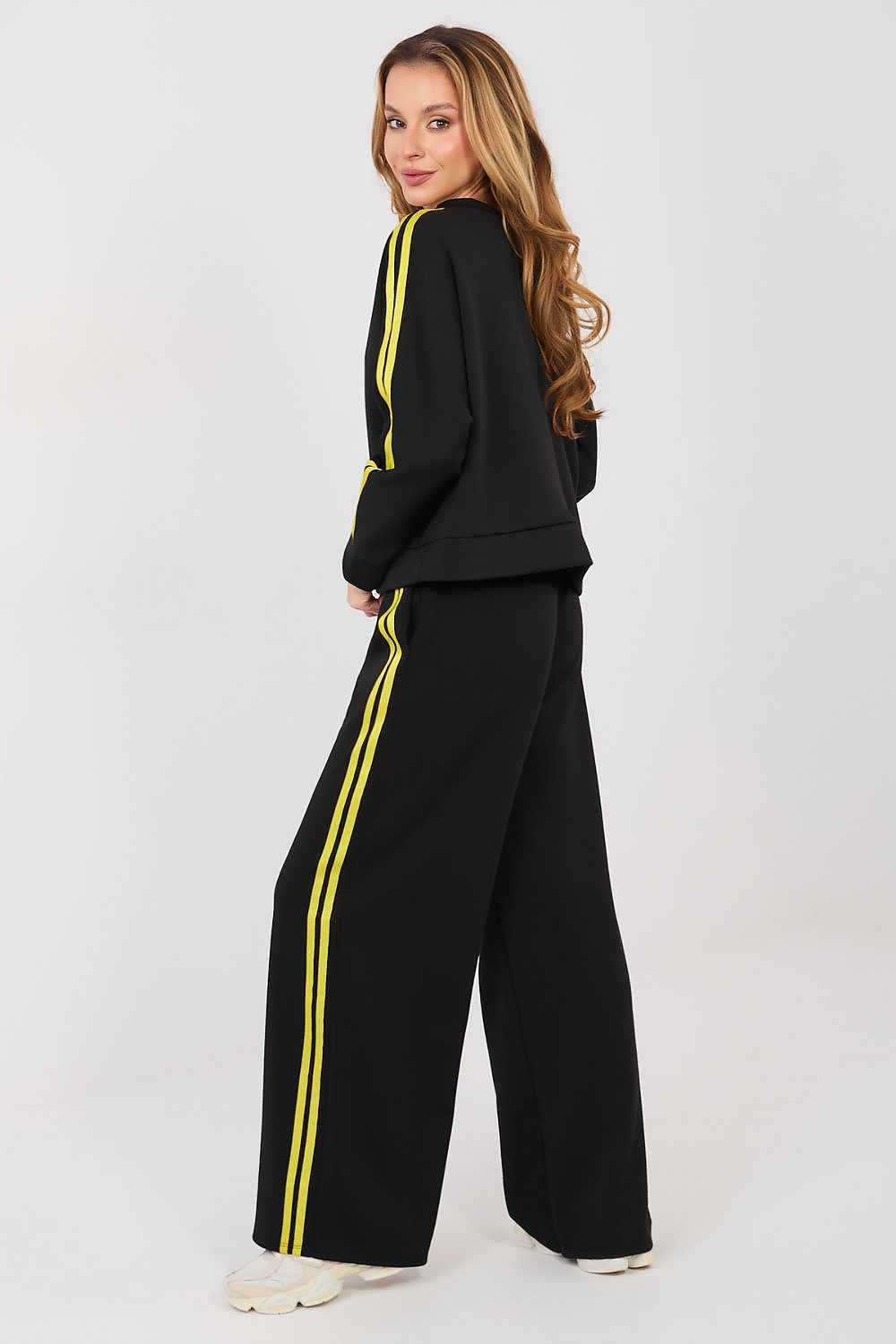 Set model 232210 Rue Paris