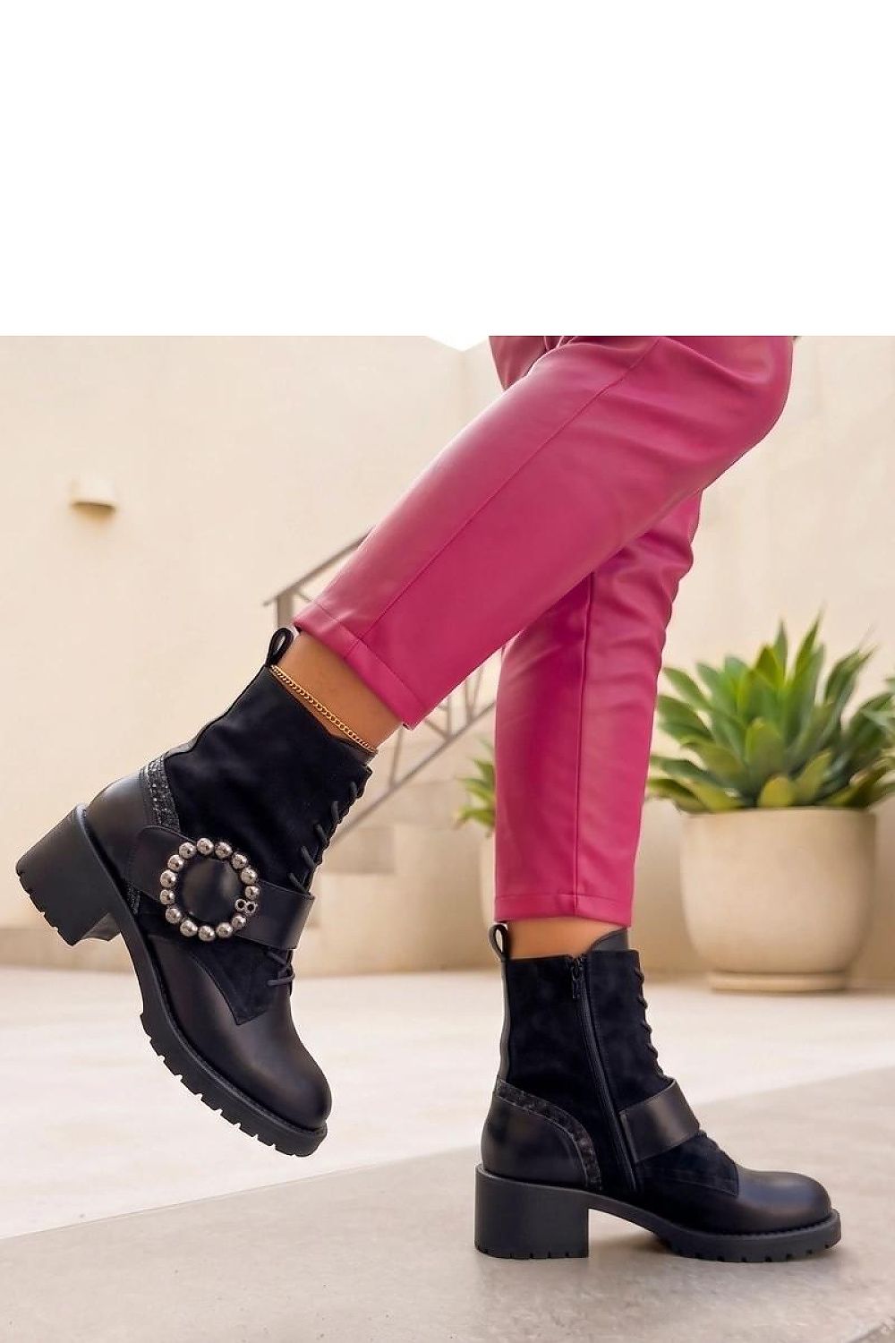 Bootie model 232689 Solea