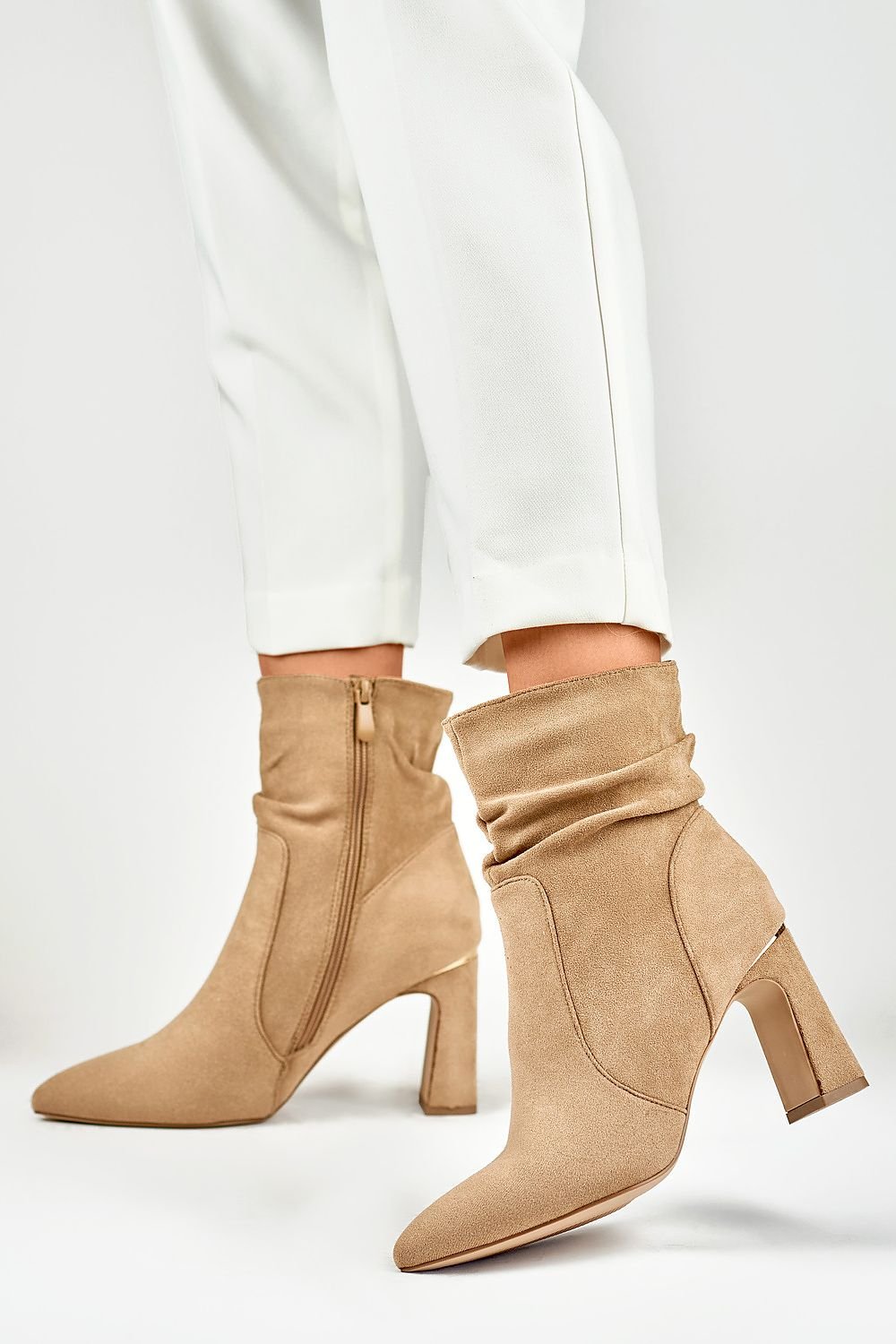 Heel boots model 186500 PRIMO
