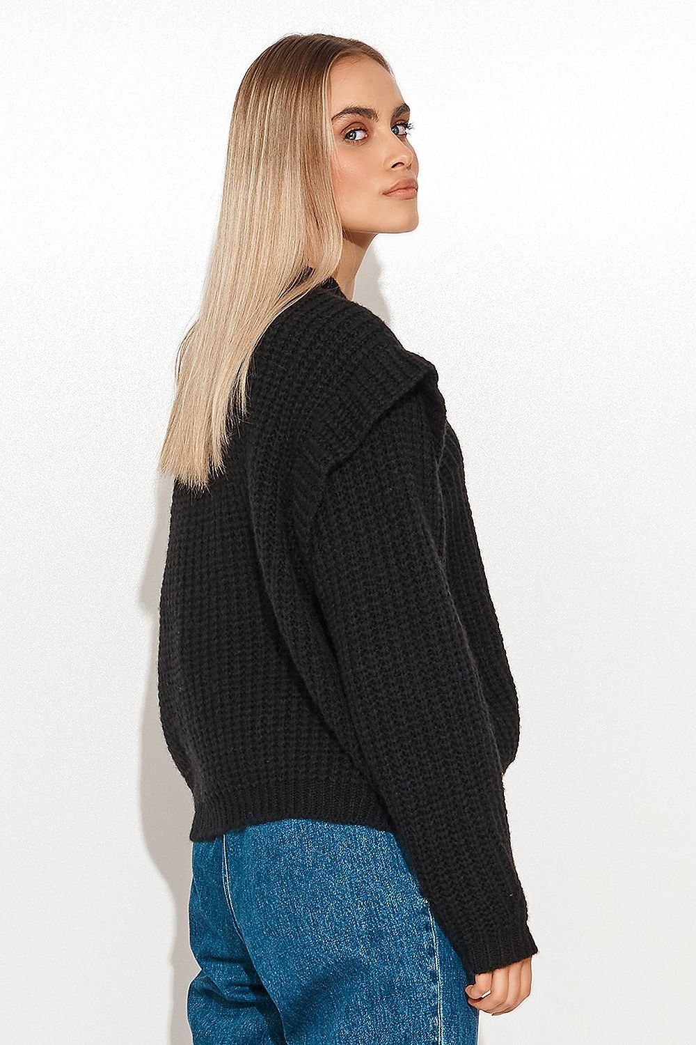 Jumper model 171540 Makadamia