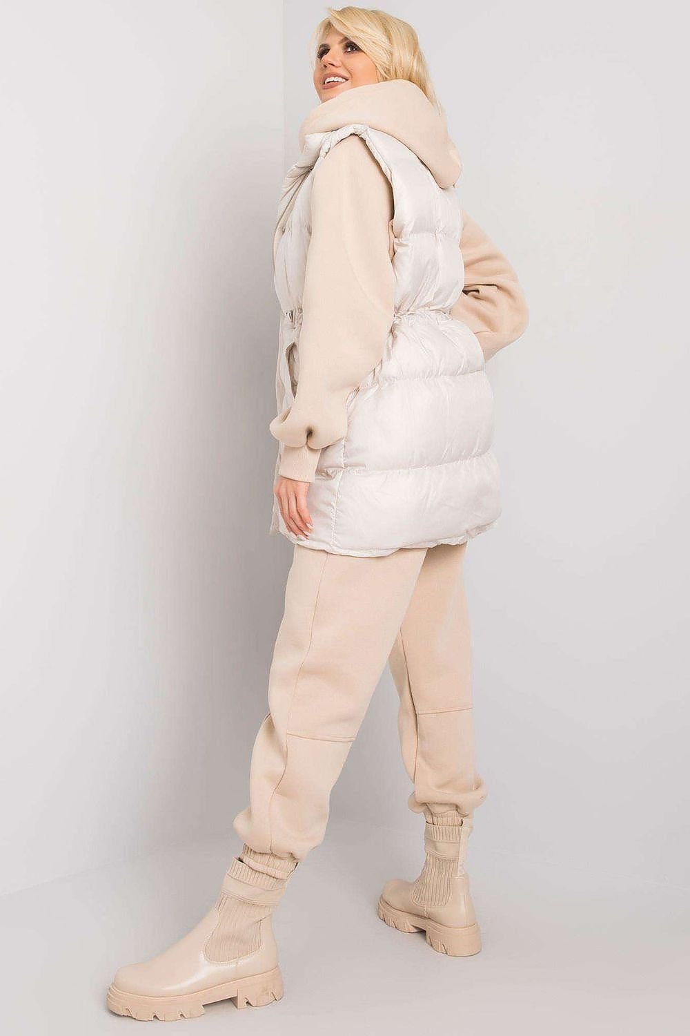 Set model 172658 Ex Moda