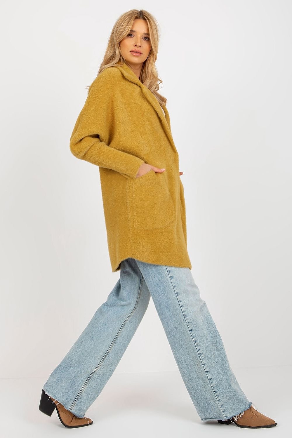 Coat model 175958 MBM