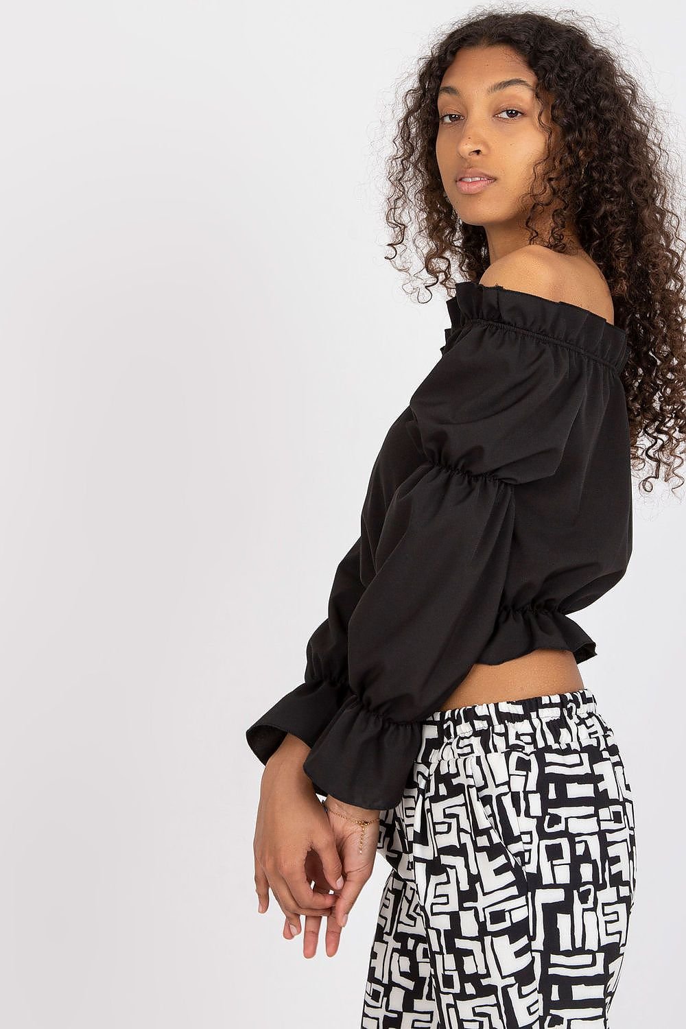Blouse model 180893 Rue Paris