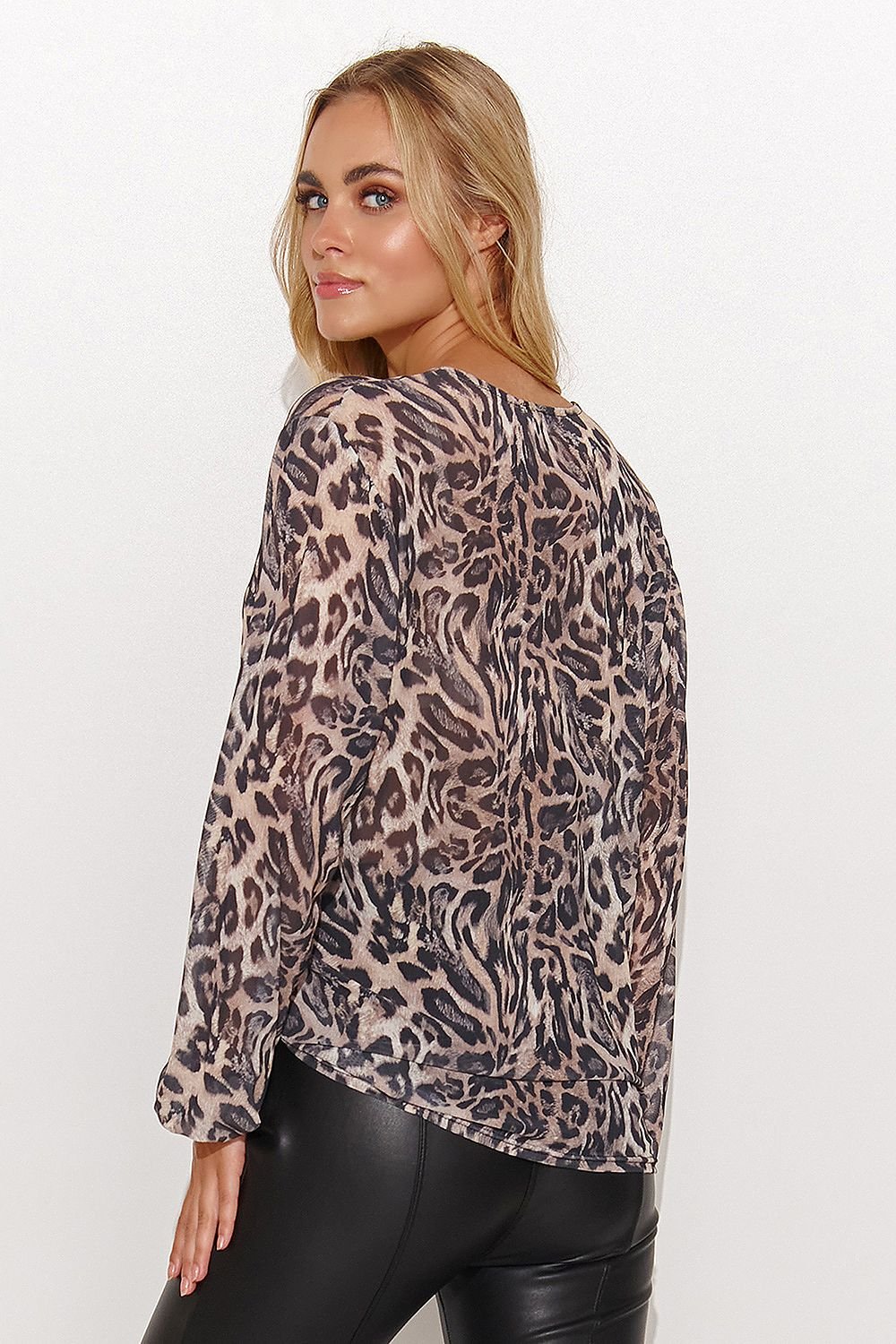 Blouse model 184383 Makadamia