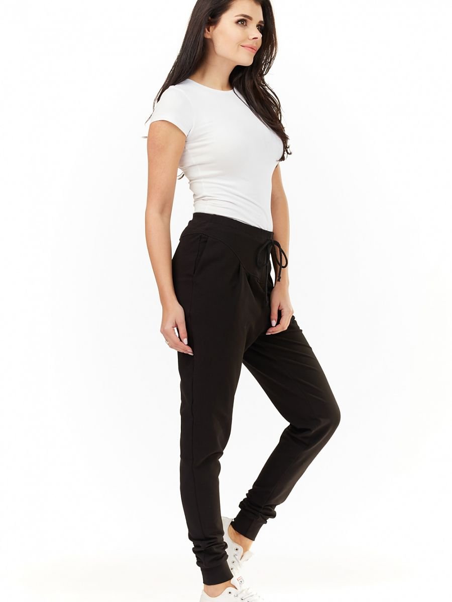 Tracksuit trousers model 109903 Infinite You